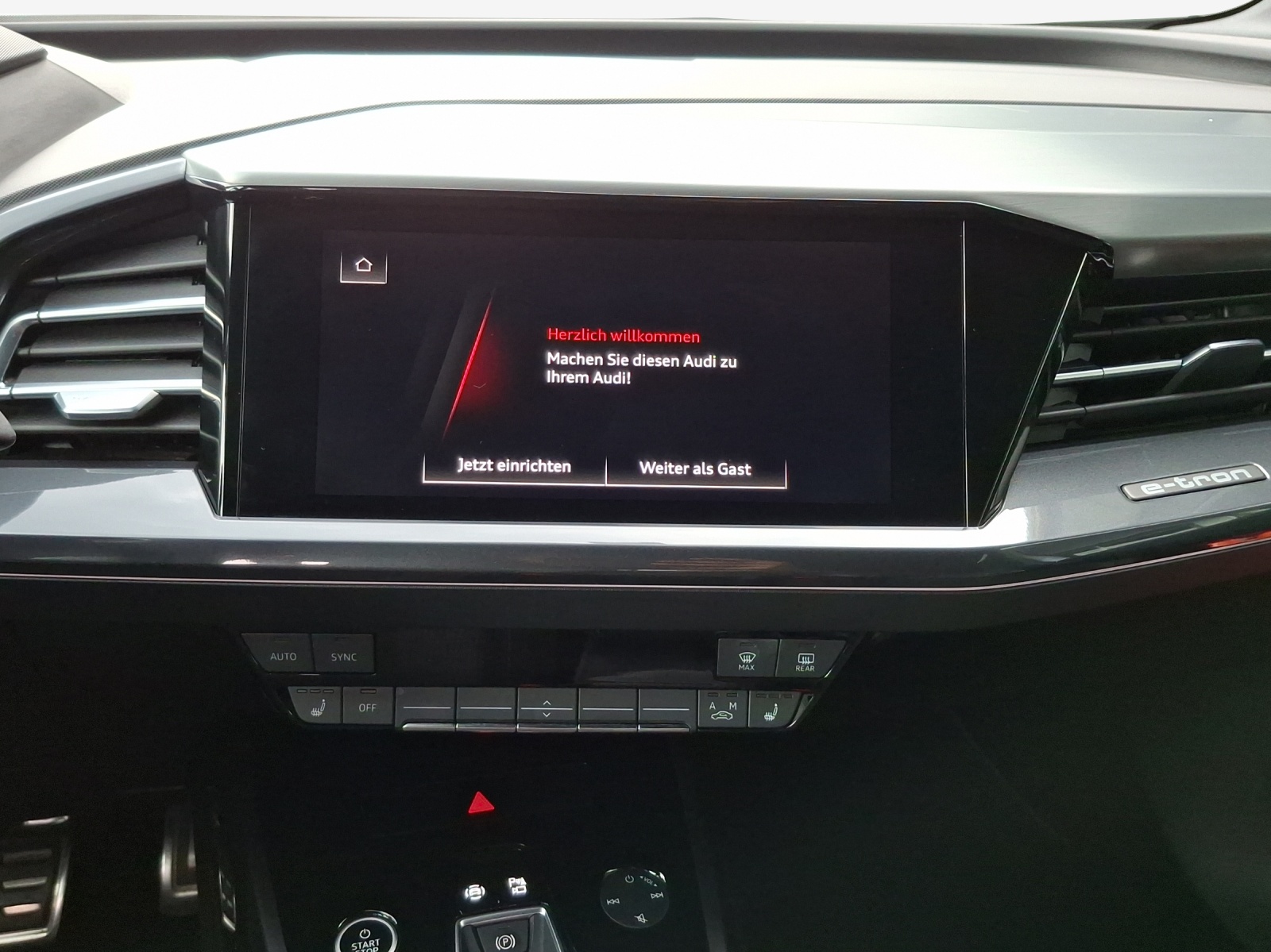 AUDI Q4 e-tron 40-image-10