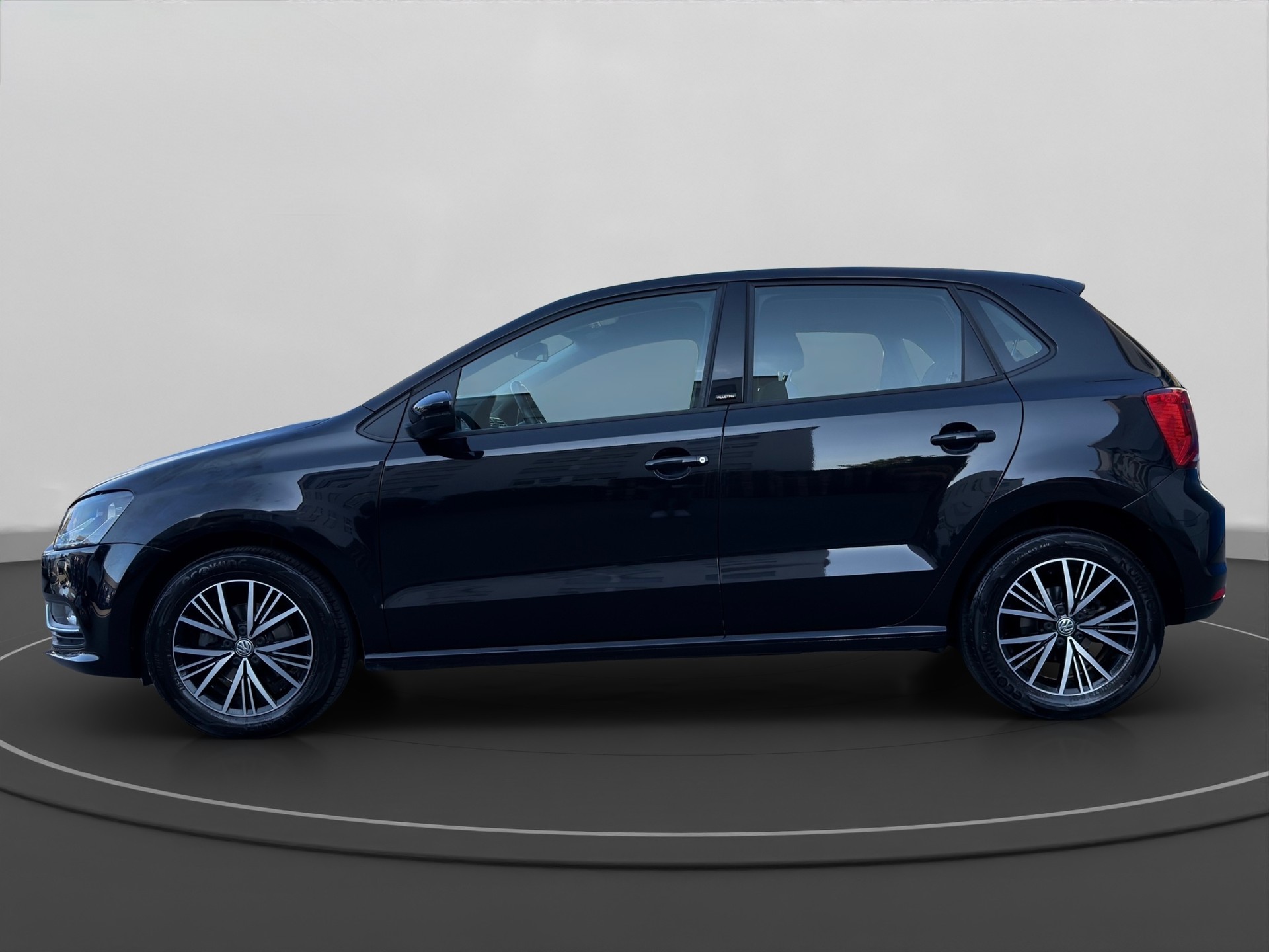 VW Polo 1.2 TSI BMT Allstar-showroom-element-1