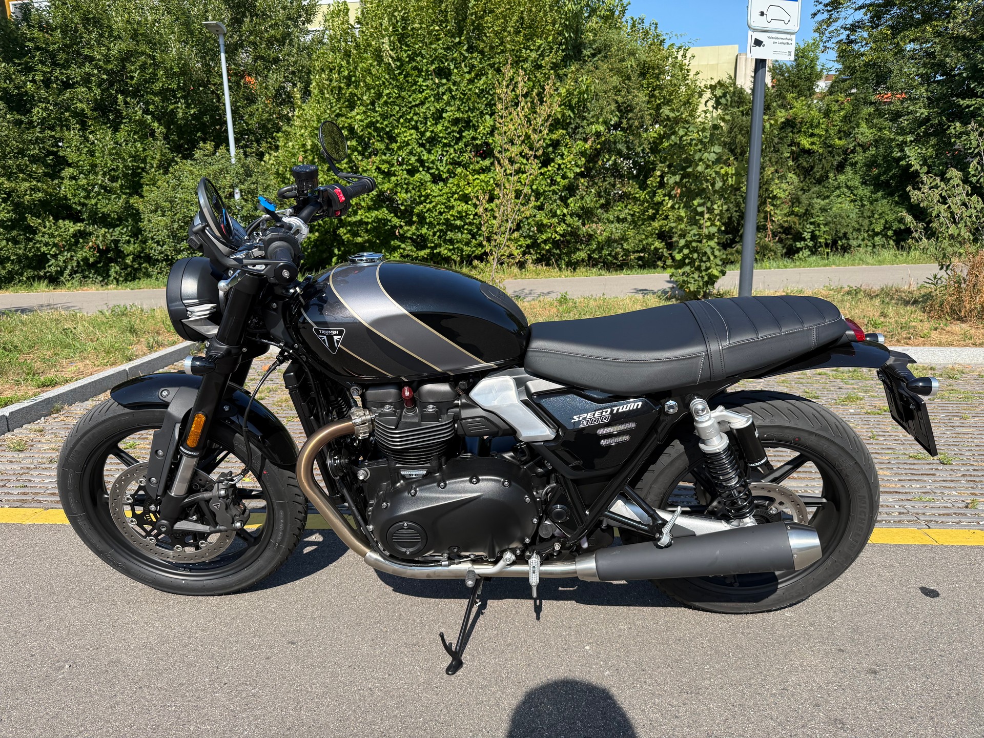 TRIUMPH Speed Twin 900-image-0