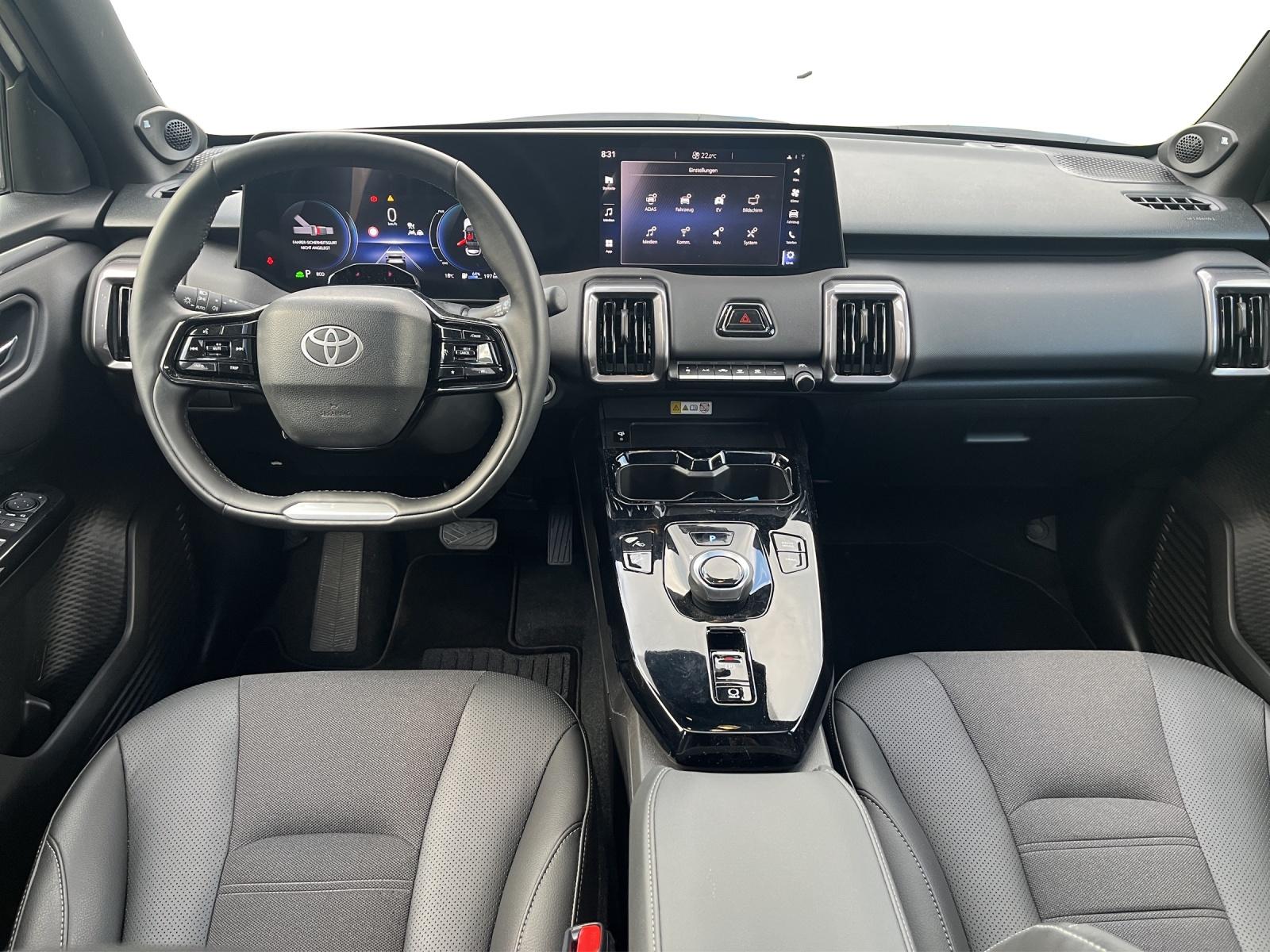 TOYOTA Urban Cruiser Premium AWD-image-4