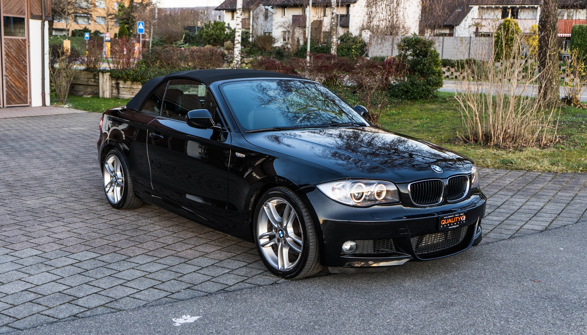BMW 120d Cabrio M-PACK 6 Gang 177PS-image-4