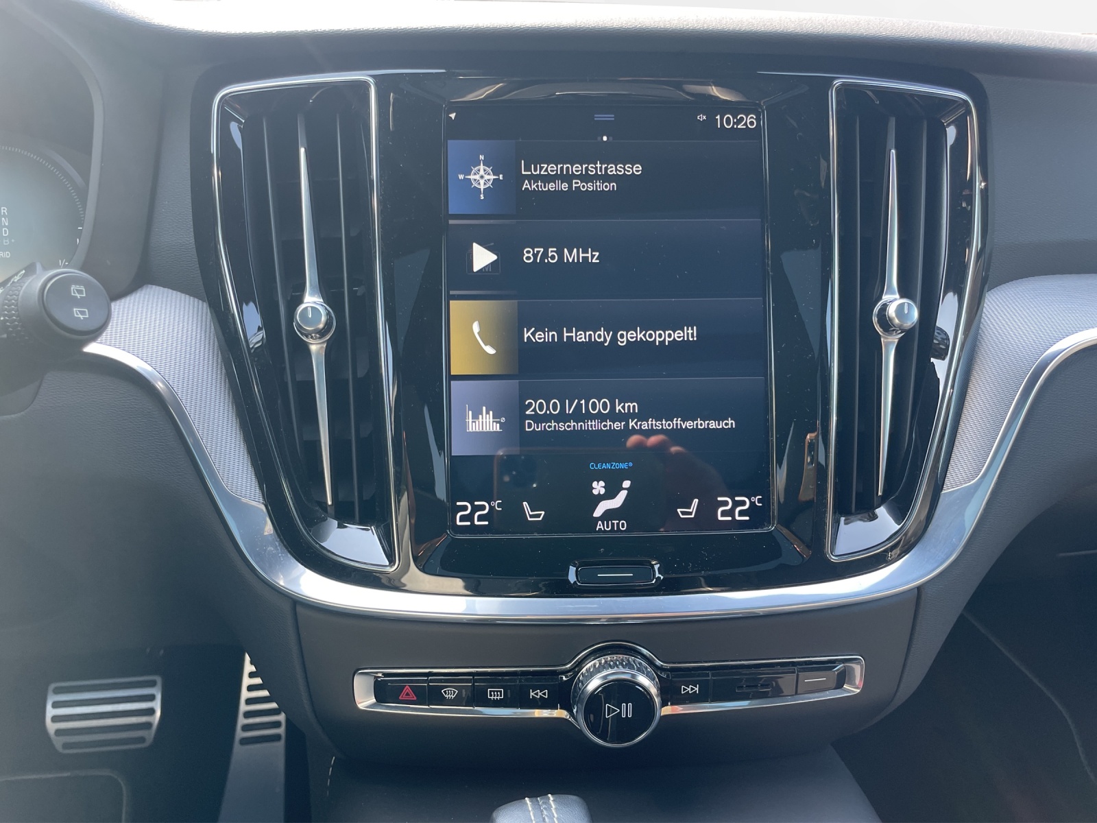 VOLVO V60 2.0 T6 TE R-Design eAWD-image-12