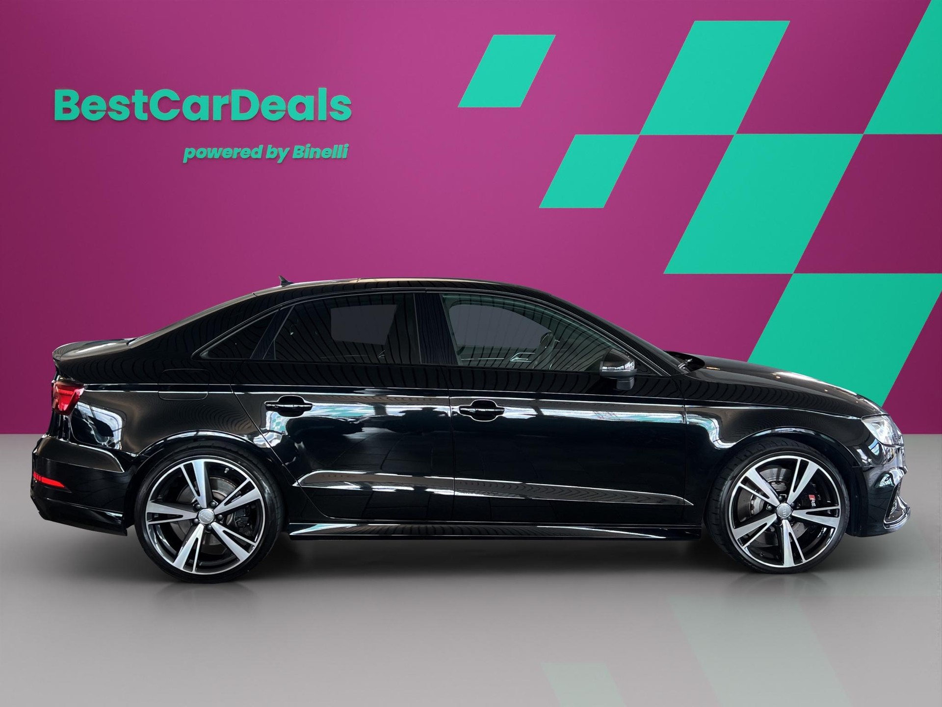 AUDI RS3 Limousine 2.5 T FSI quattro S-Tronic-showroom-element-1