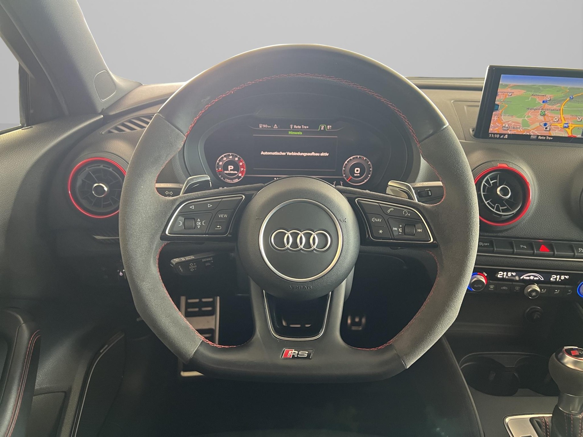 AUDI RS3 Limousine 2.5 T FSI quattro S-Tronic-image-13
