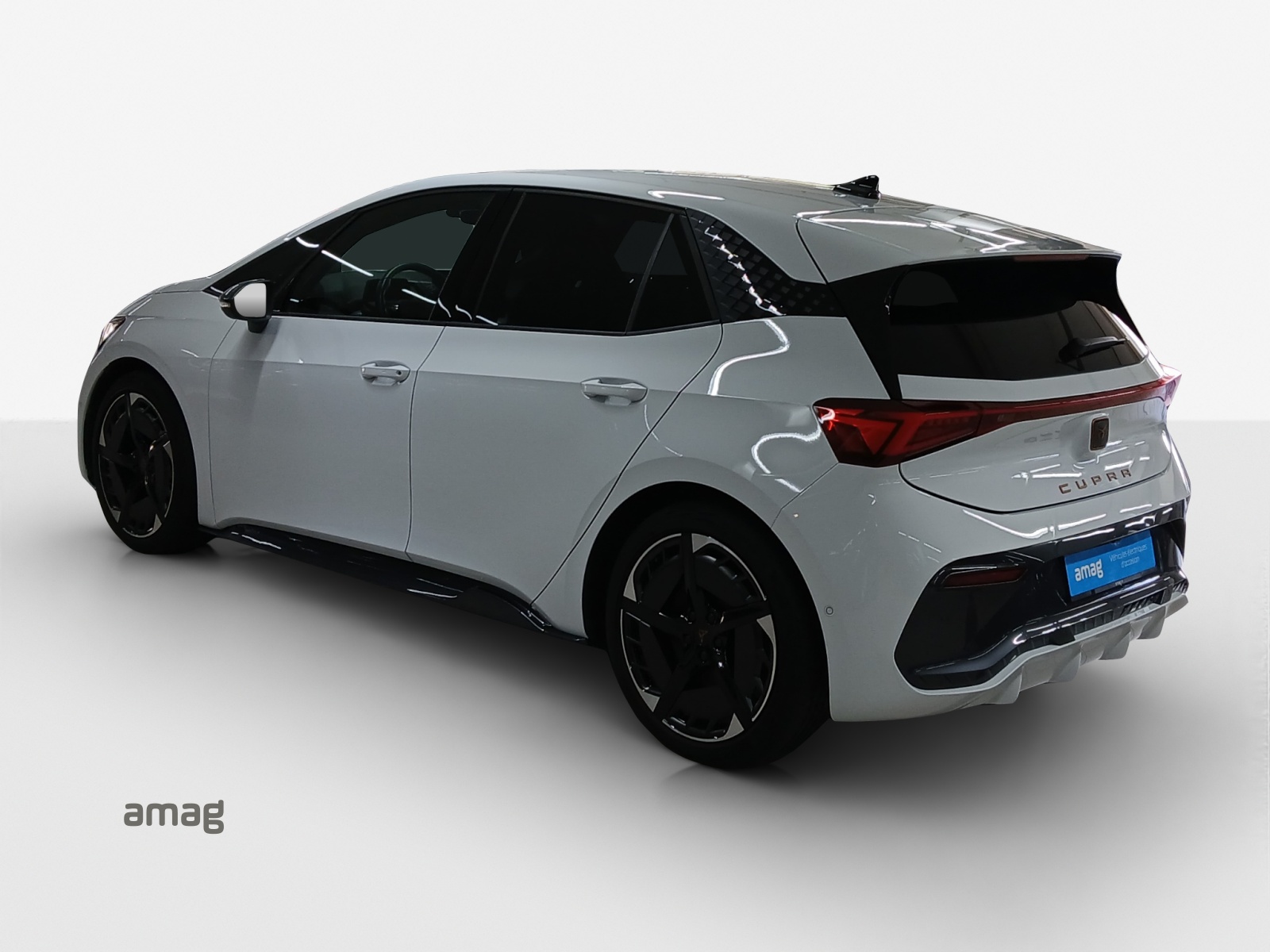 CUPRA Born 58 kWh-showroom-element-2
