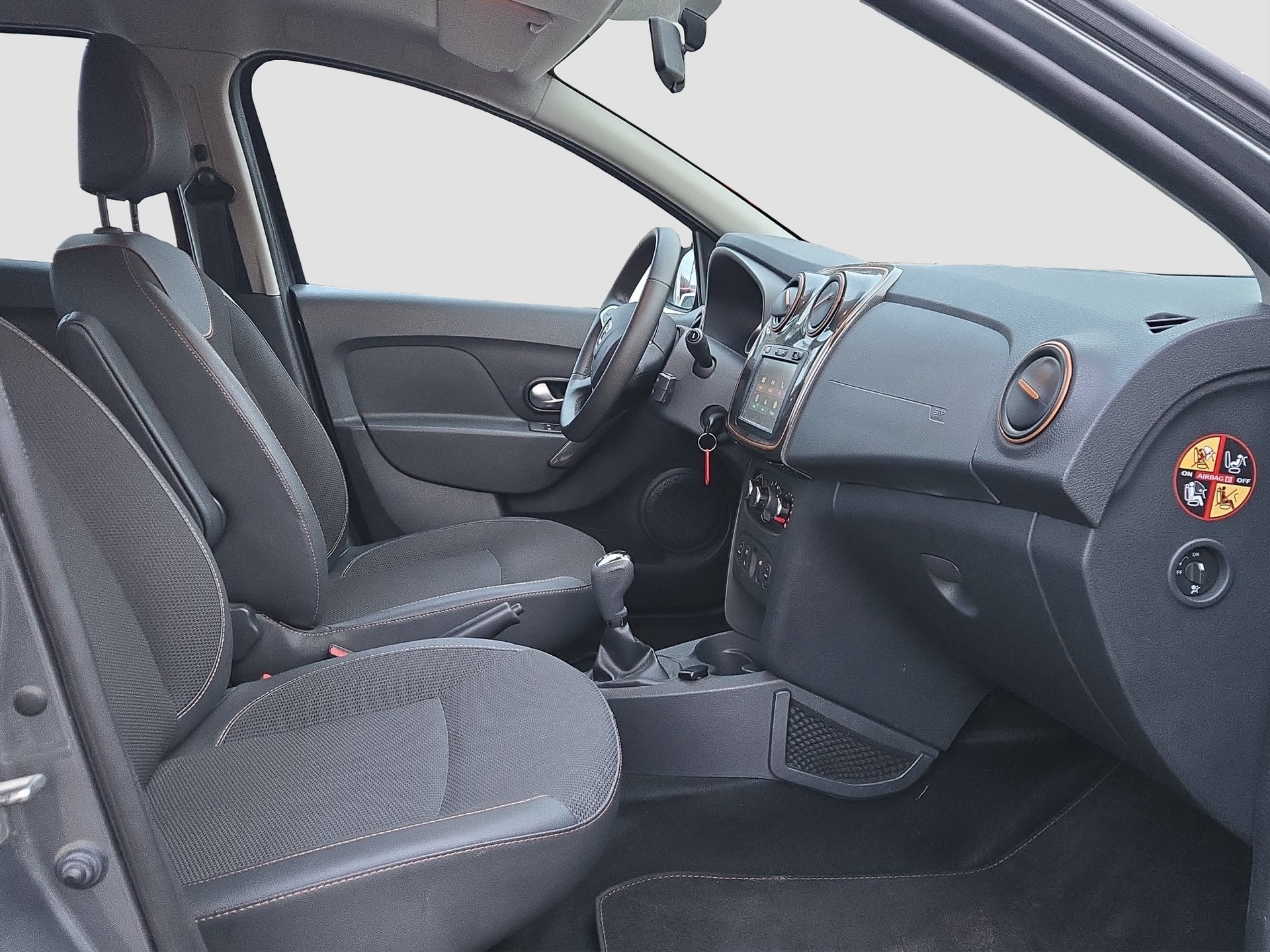 DACIA Dokker 1.2 T Stepway-image-18
