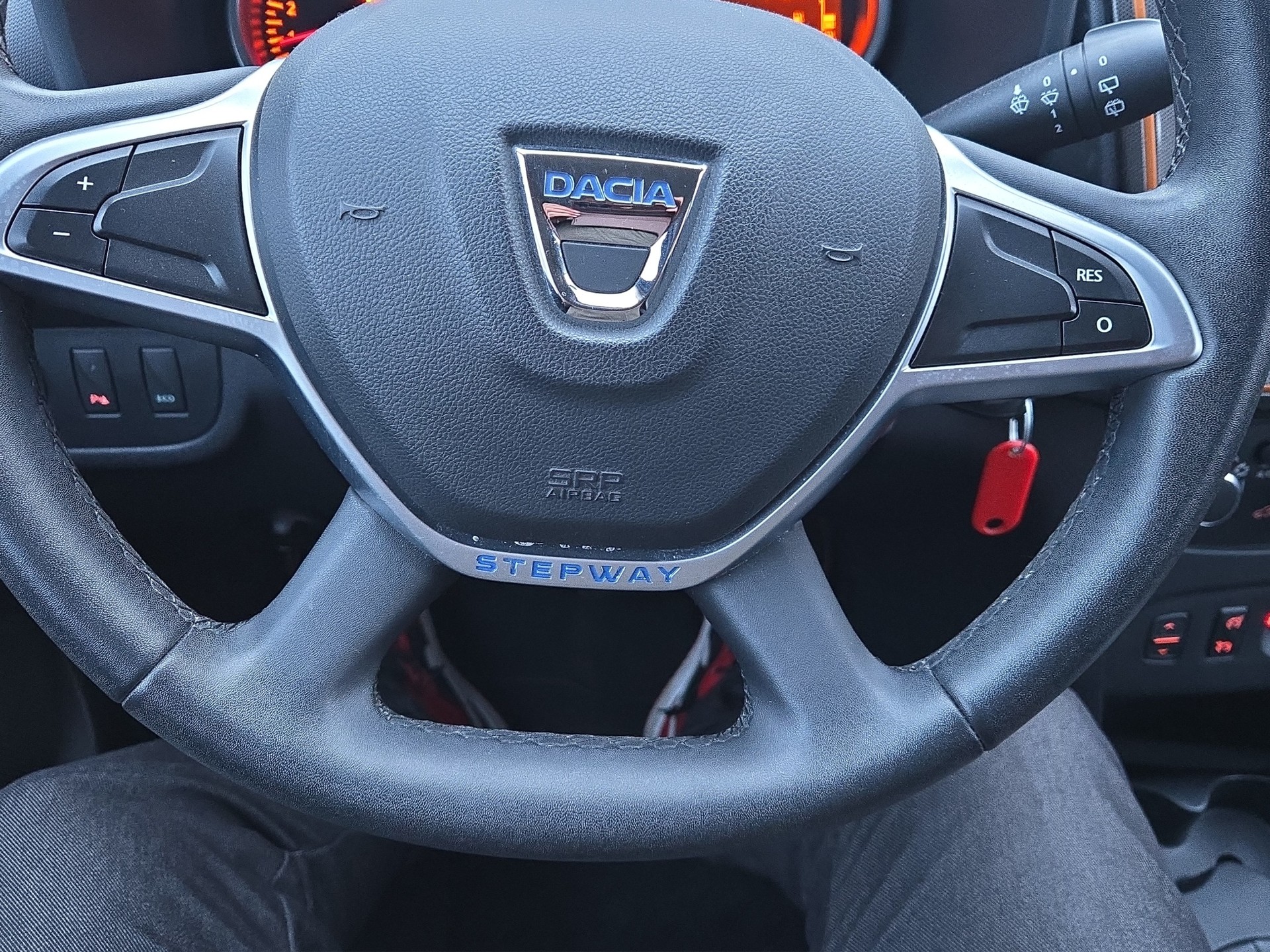 DACIA Dokker 1.2 T Stepway-image-16