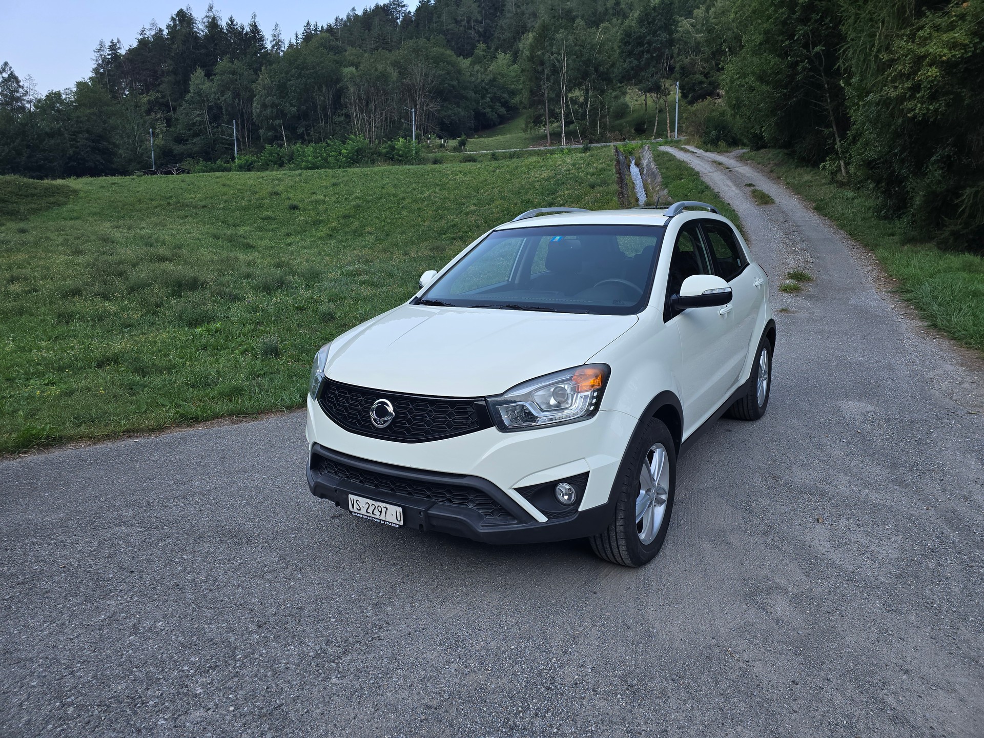 KGM-SsangYong Korando 2.0 e-XDI Quartz 4WD-image-6