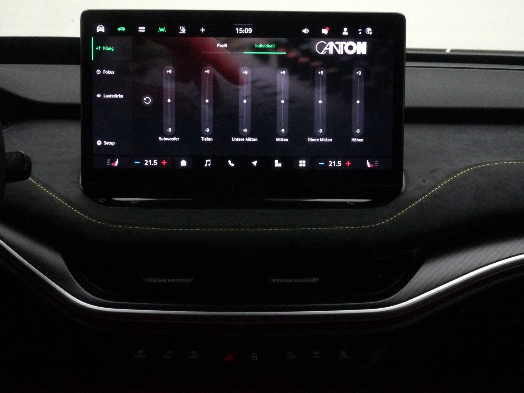 SKODA Enyaq iV RS-Lounge MAXX-image-18