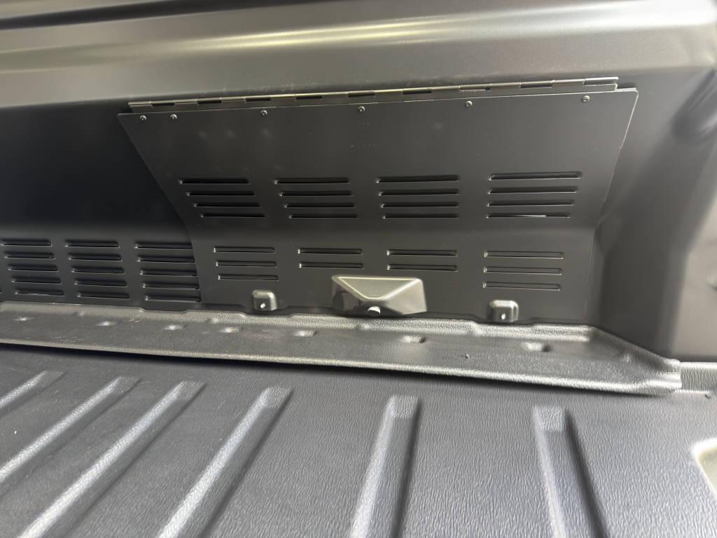 FORD E-Transit C Van 320 L1 Trend-image-10
