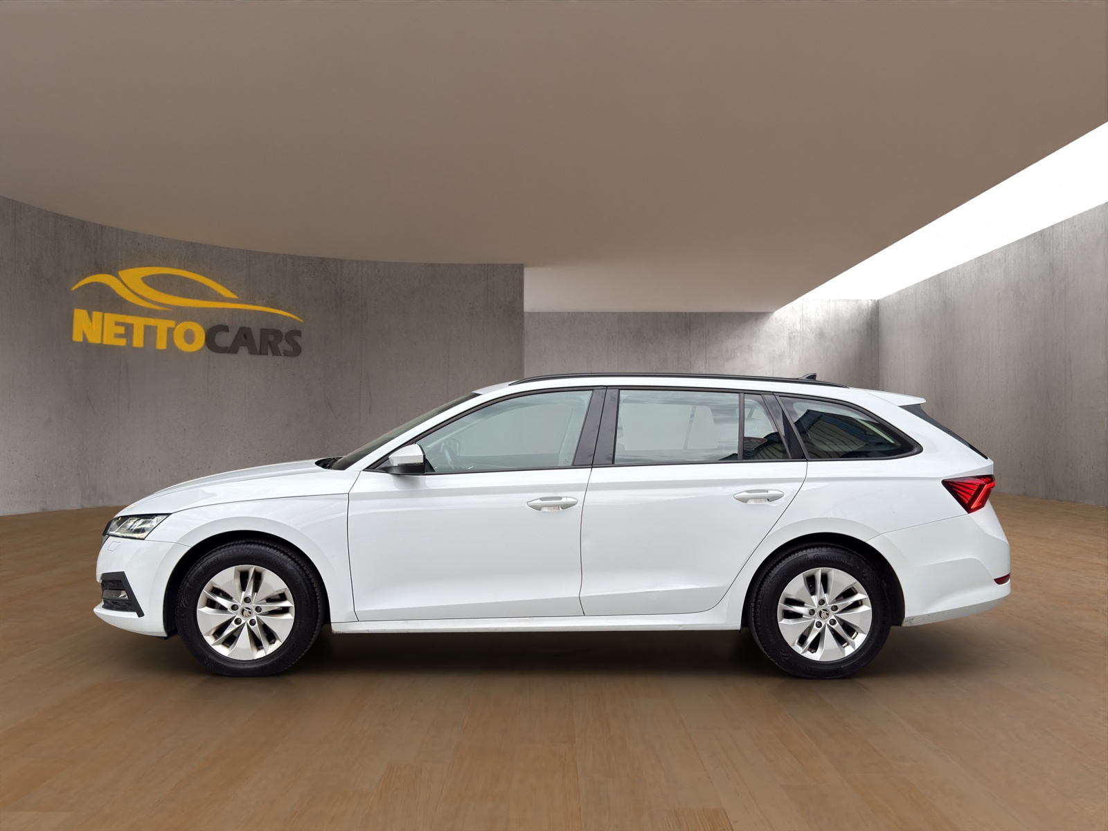 SKODA Octavia Combi 2.0 TDI DSG Ambition-showroom-element-2
