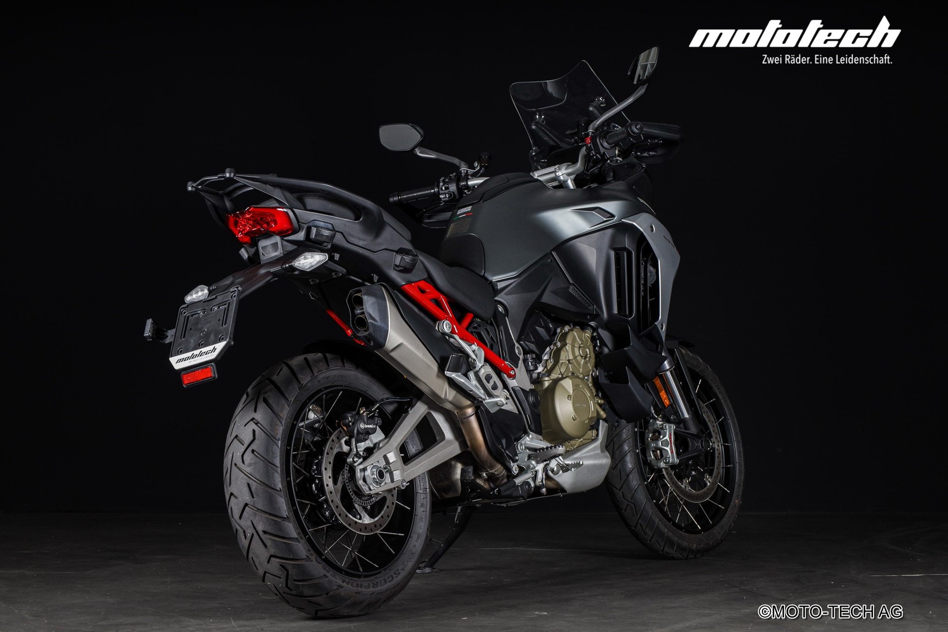 DUCATI Multistrada V4 S Radar-showroom-element-2