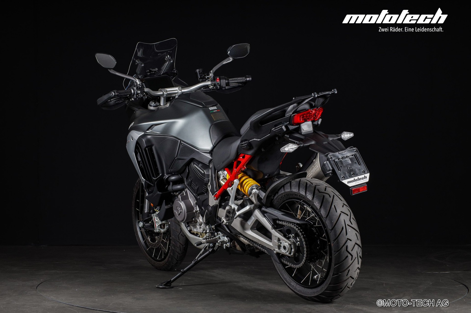 DUCATI Multistrada V4 S Radar-showroom-element-3