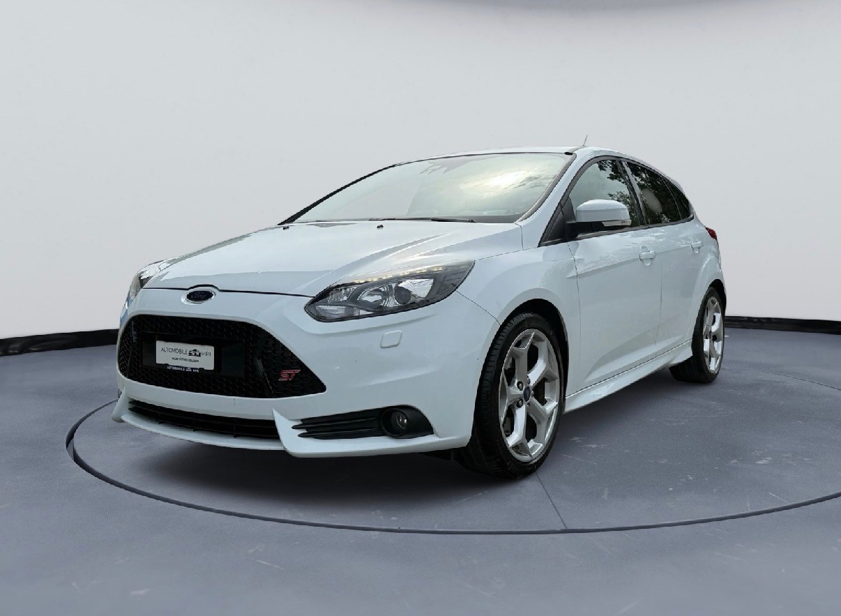 FORD Focus 2.0 SCTi ST-3