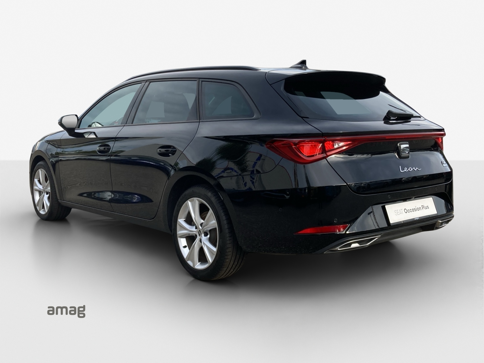 SEAT Leon ST 1.5 eHybrid pHEV DSG FR-showroom-element-2