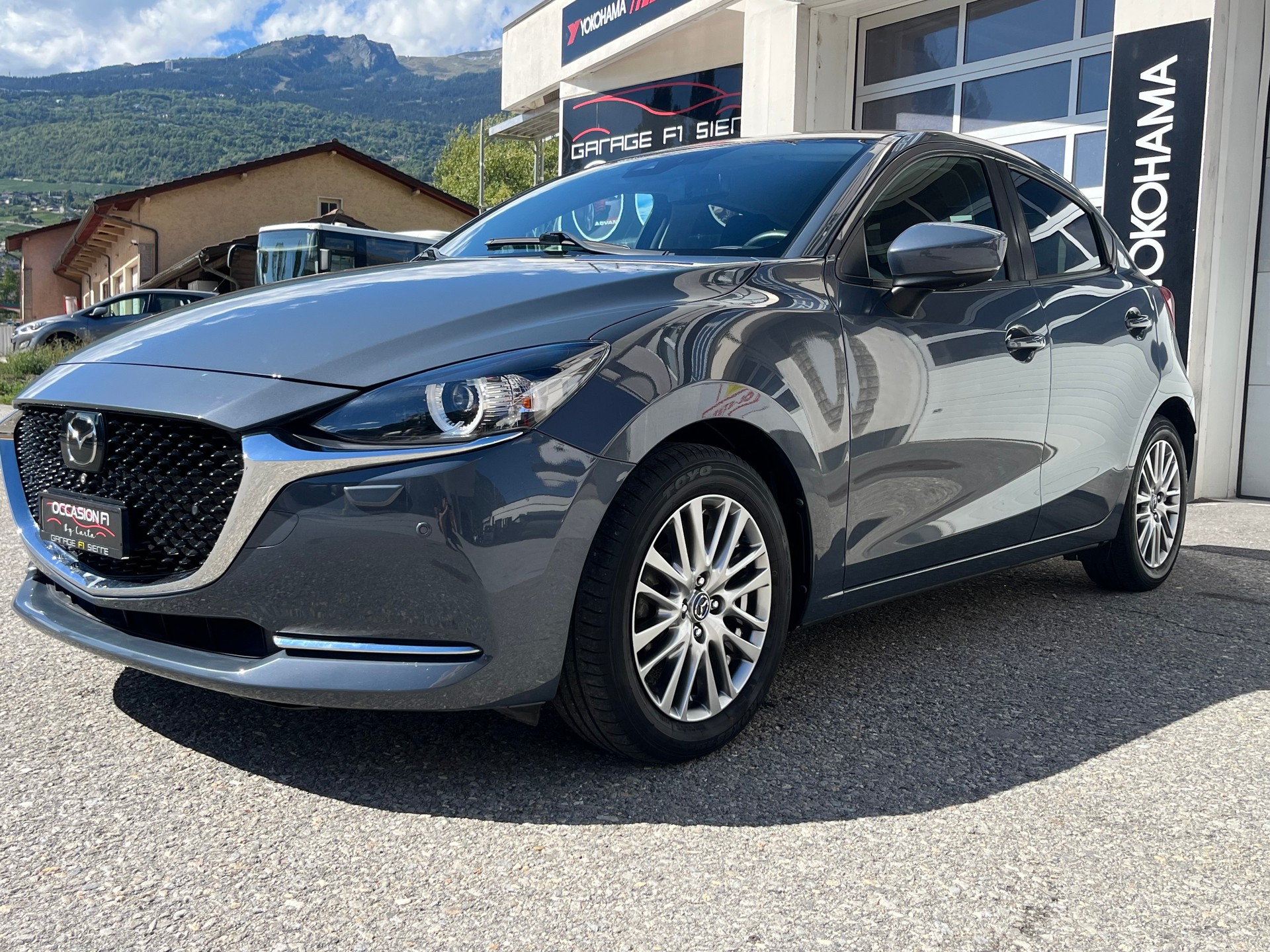 MAZDA 2 SKYACTIV-G 90 Mild Hybrid Revolution-showroom-element-1