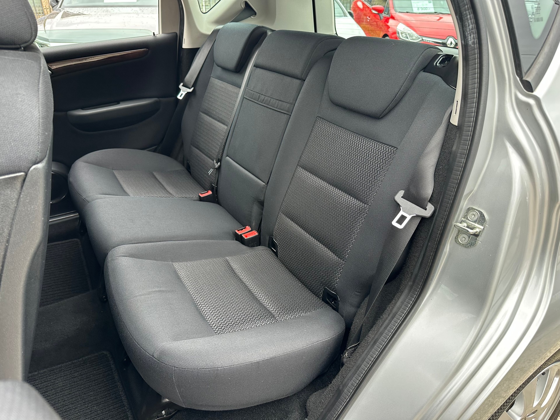 MERCEDES-BENZ A 170 Elégance *Automat*-image-14