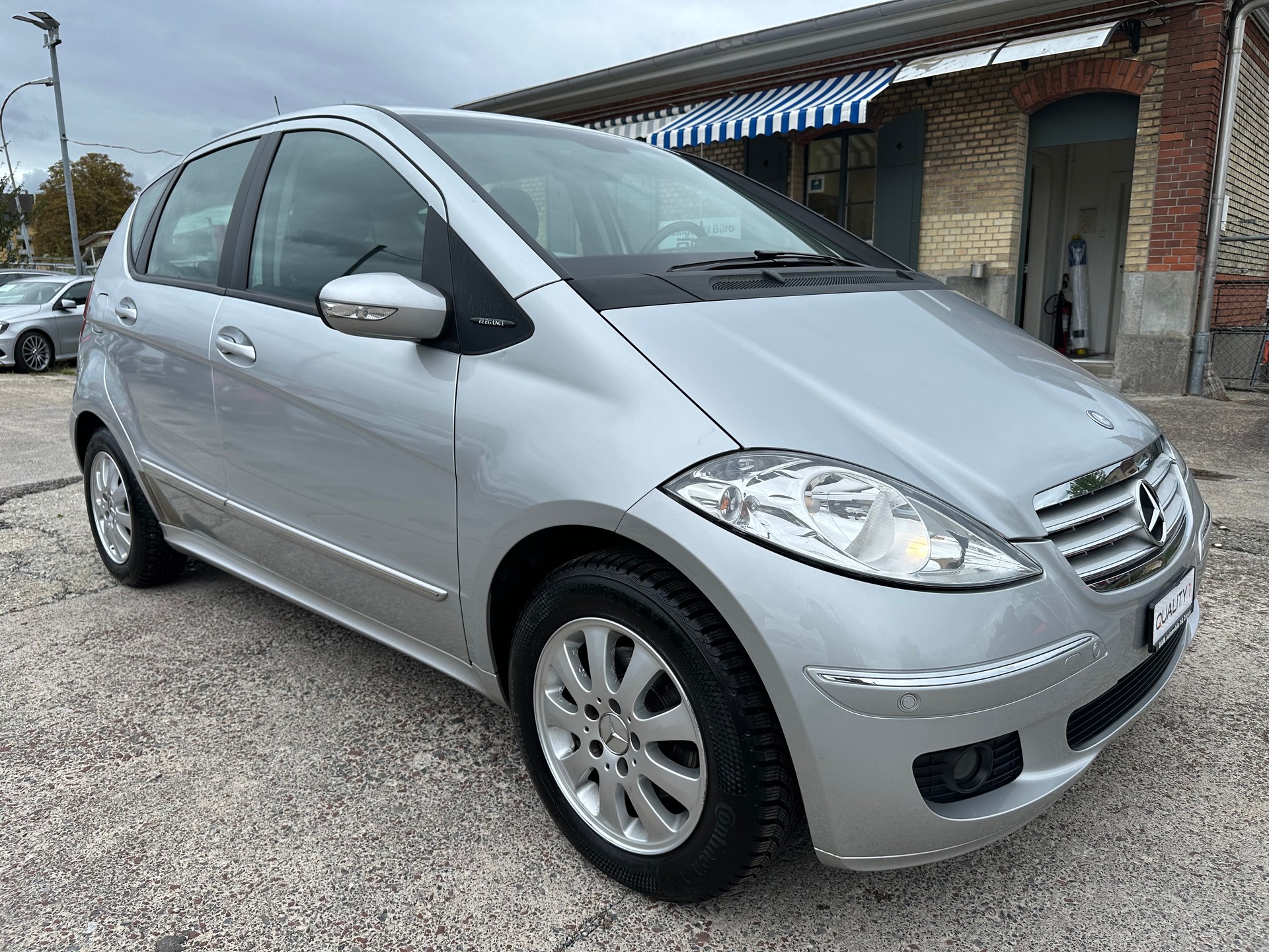 MERCEDES-BENZ A 170 Elégance *Automat*-showroom-element-2