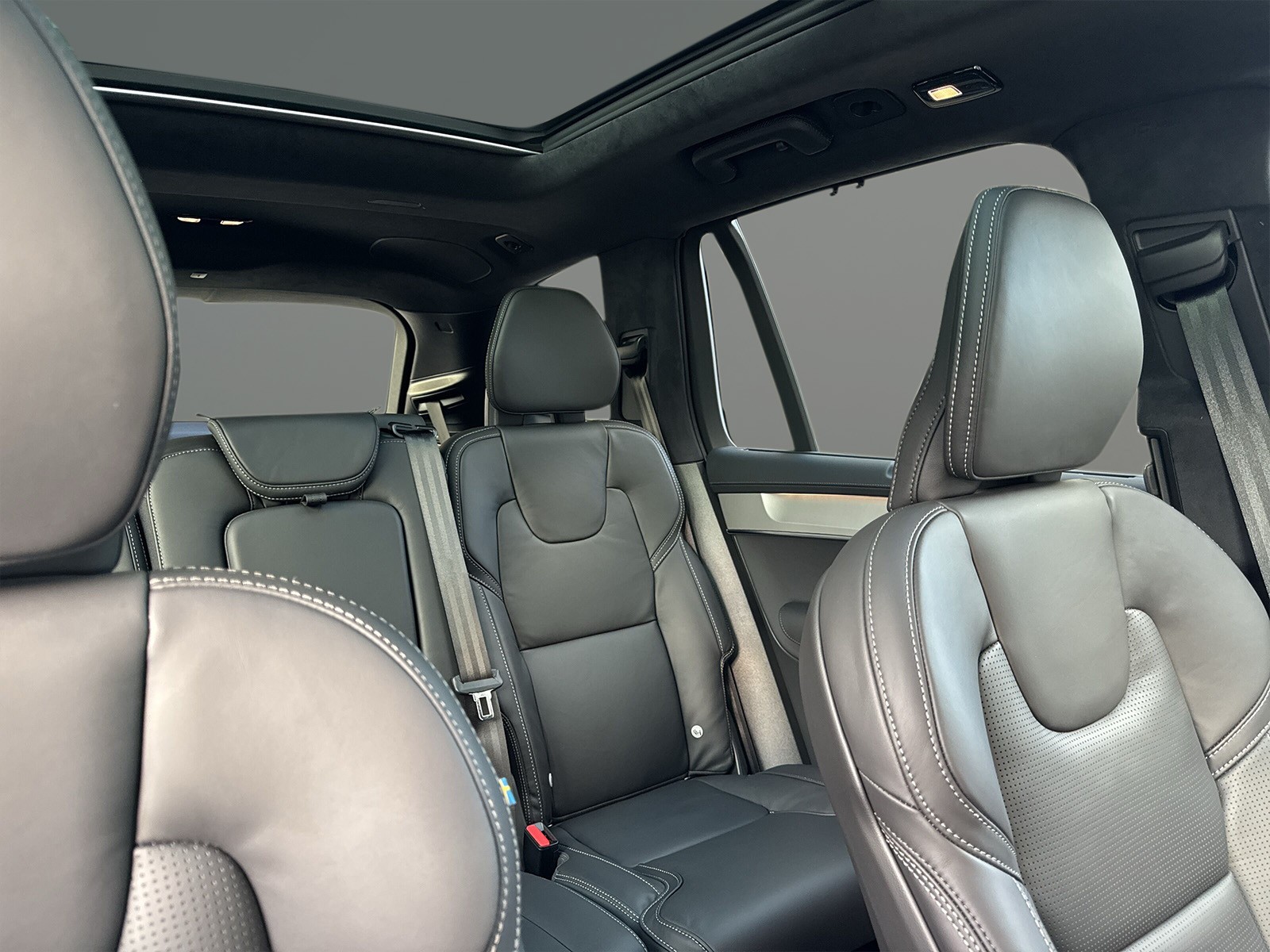 VOLVO XC90 2.0 T8 TE Black Edition eAWD-image-10