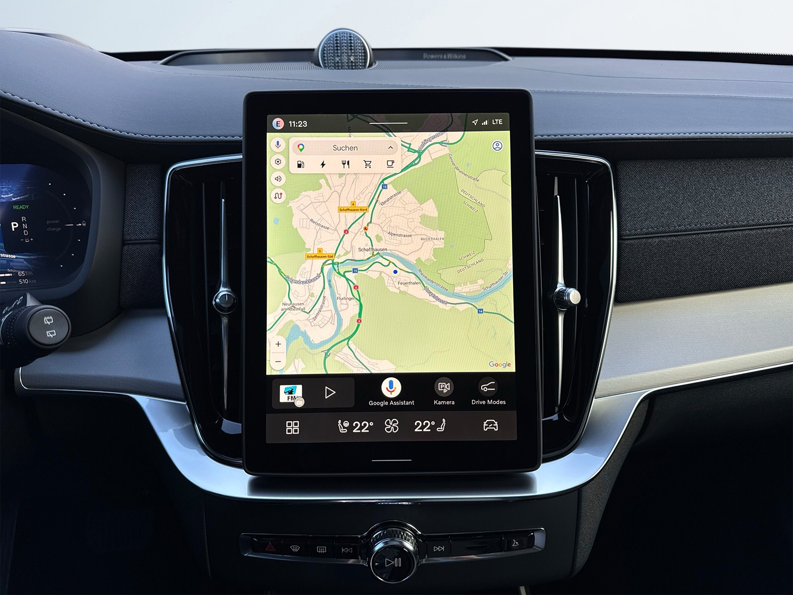 VOLVO XC90 2.0 T8 TE Black Edition eAWD-image-17