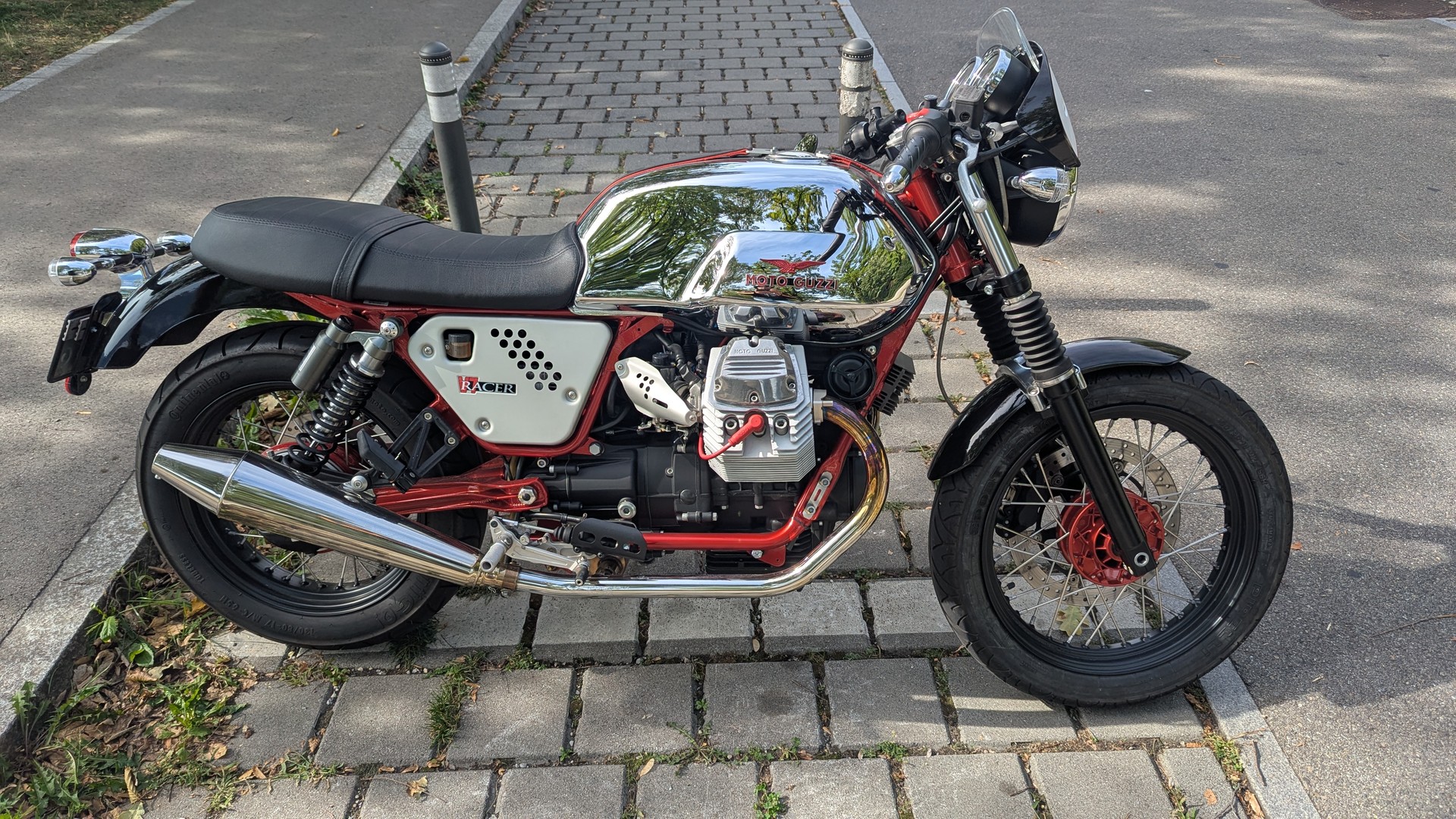 MOTO GUZZI Racer (limitierte 1st Edition)-image-0