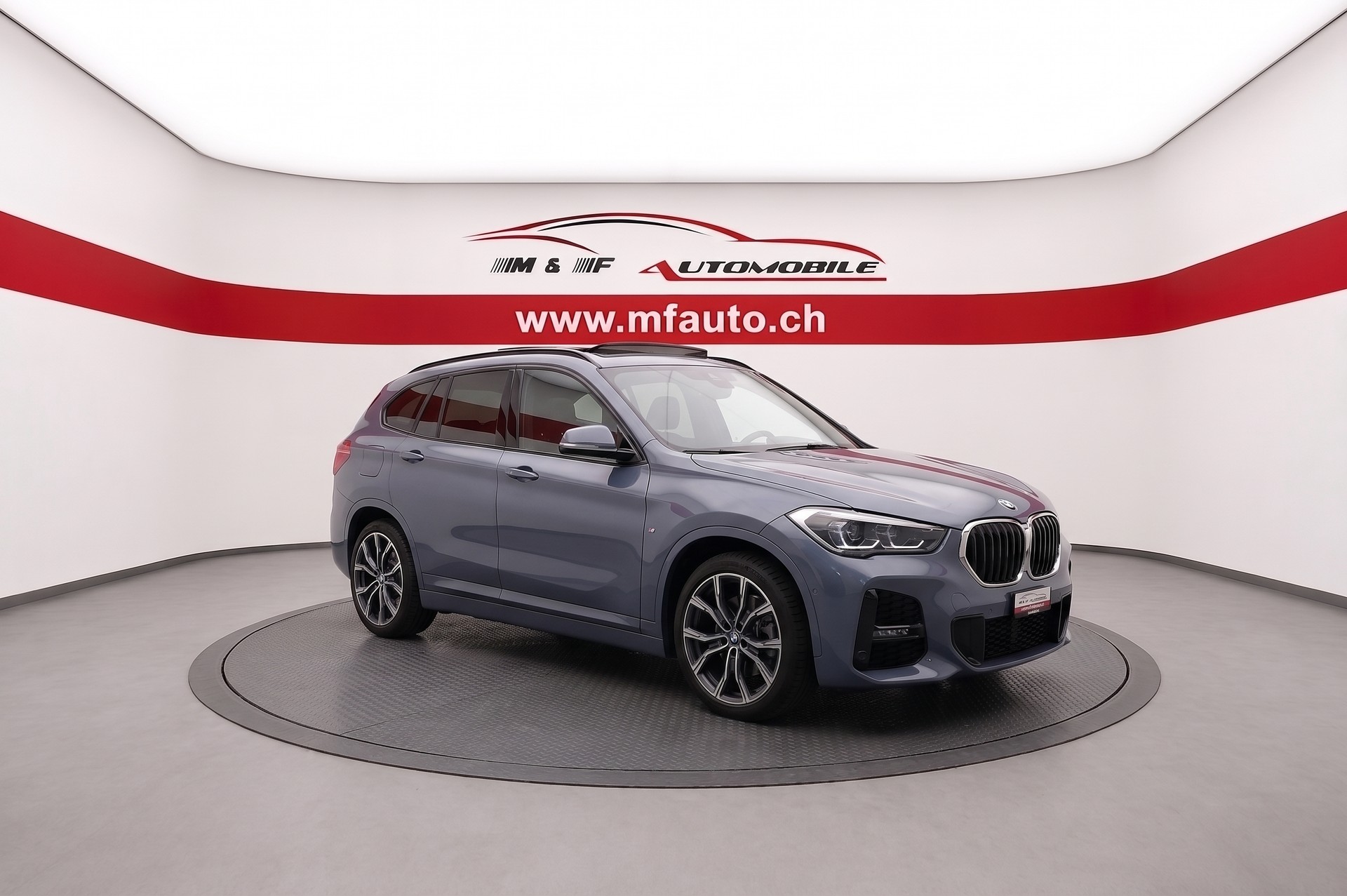 BMW X1 20d xDrive SAG * CH FAHRZEUG *-showroom-element-2