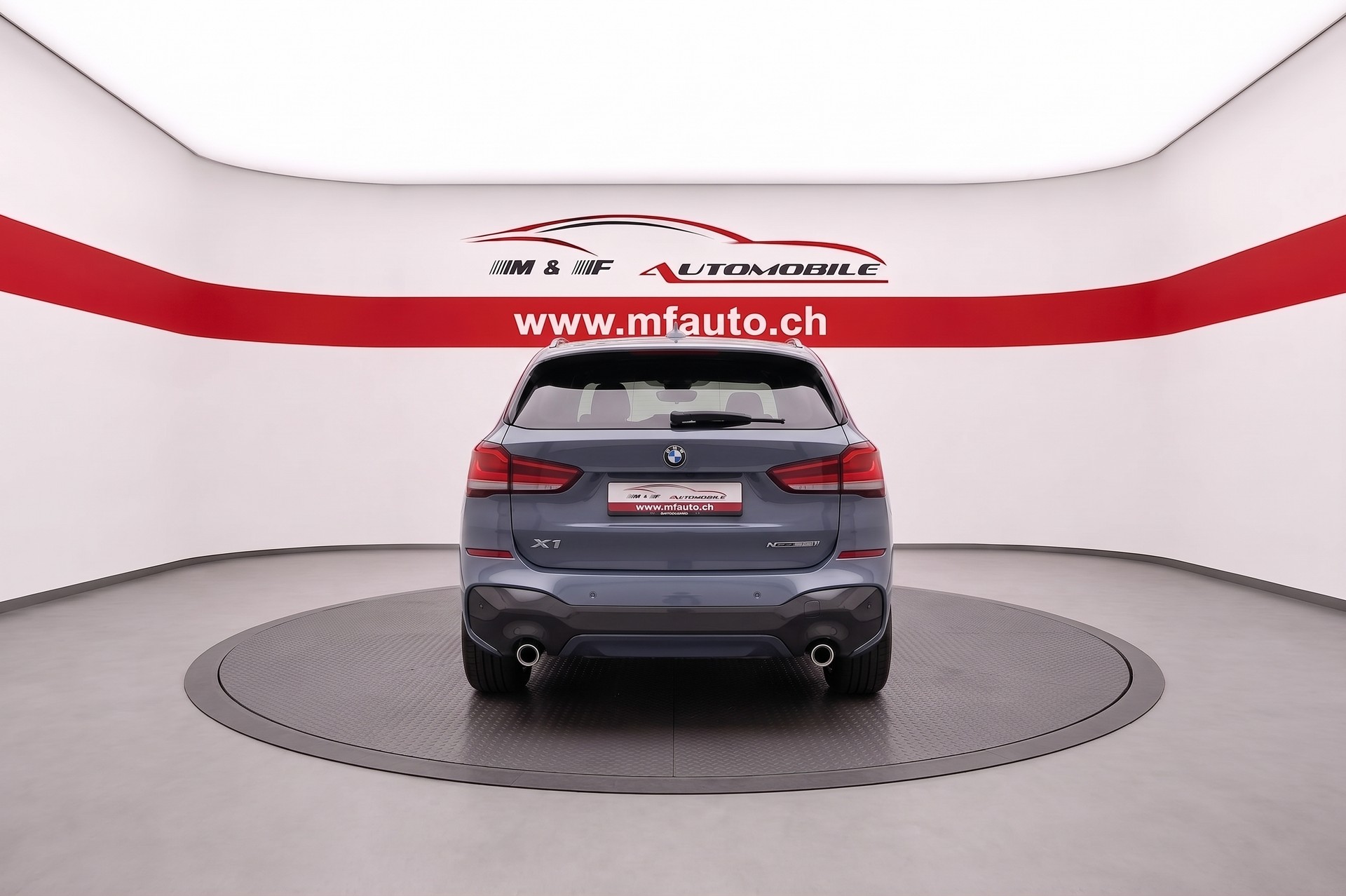 BMW X1 20d xDrive SAG * CH FAHRZEUG *-showroom-element-3