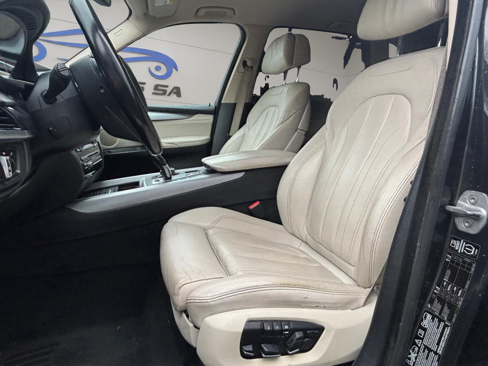 BMW X5 xDrive 40d Steptronic-image-11
