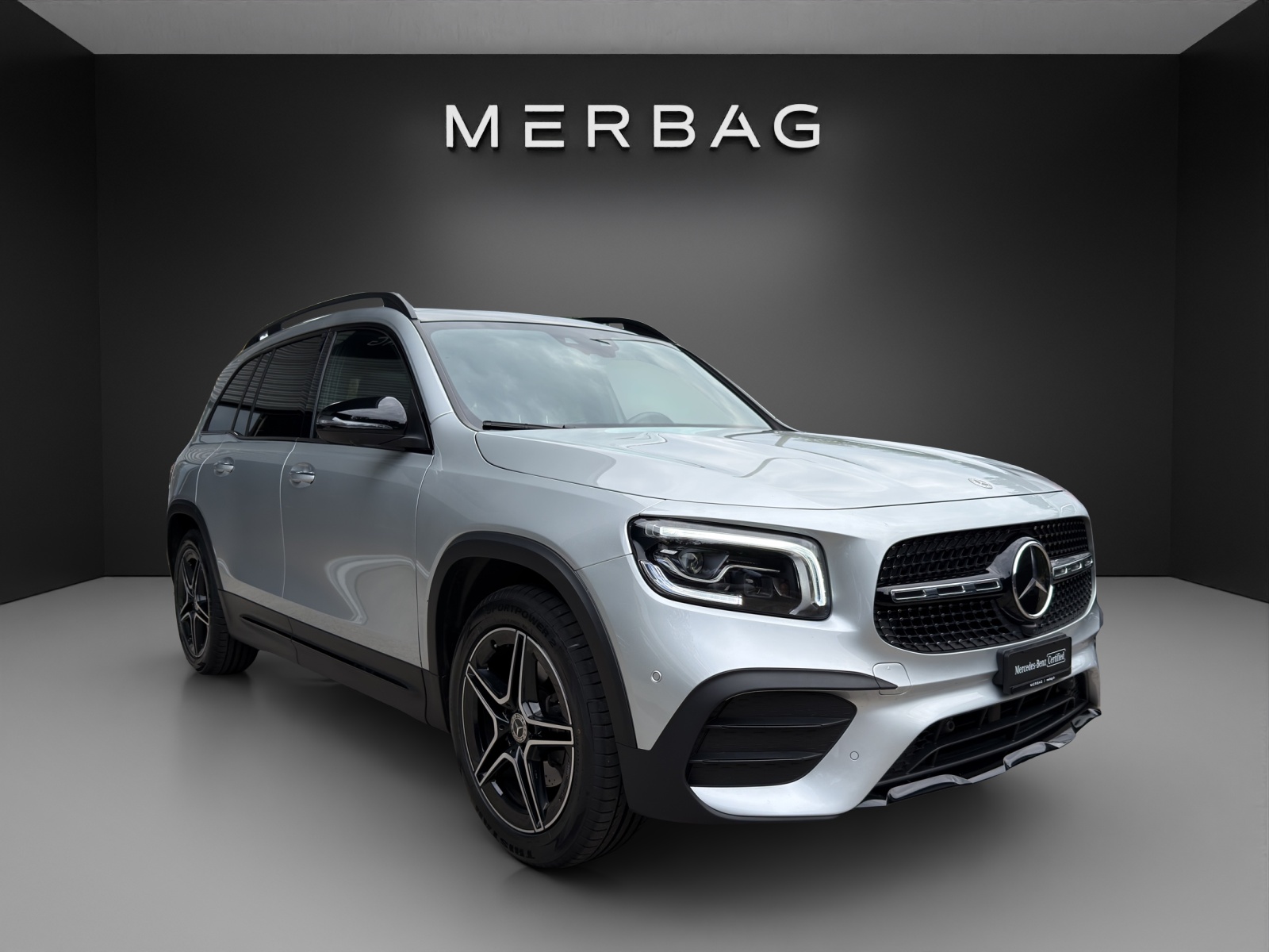 MERCEDES-BENZ GLB 200 4Matic AMG Line 8G-Tronic