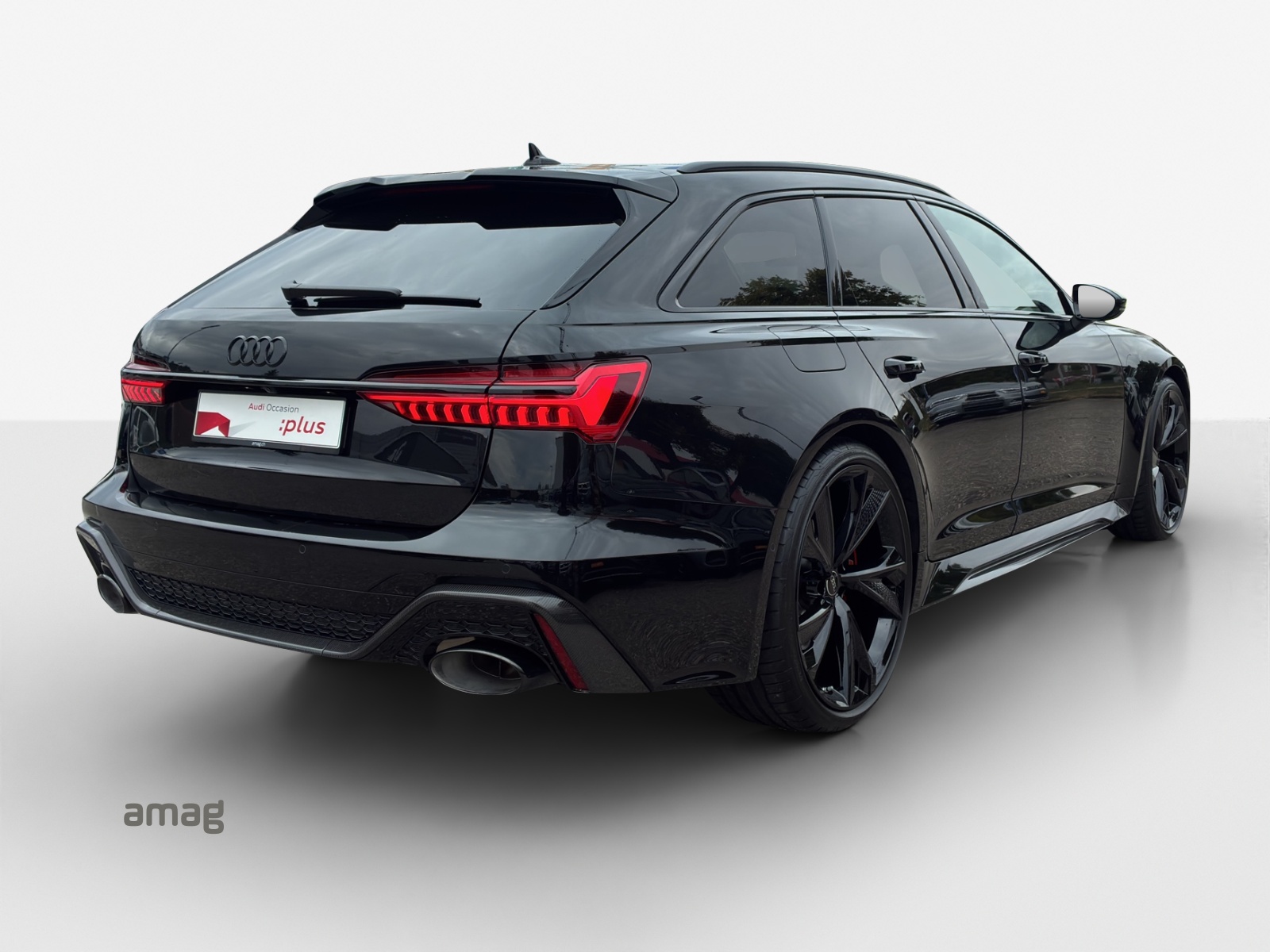 AUDI RS6 Avant 4.0 TFSI V8 Performance quattro-image-4
