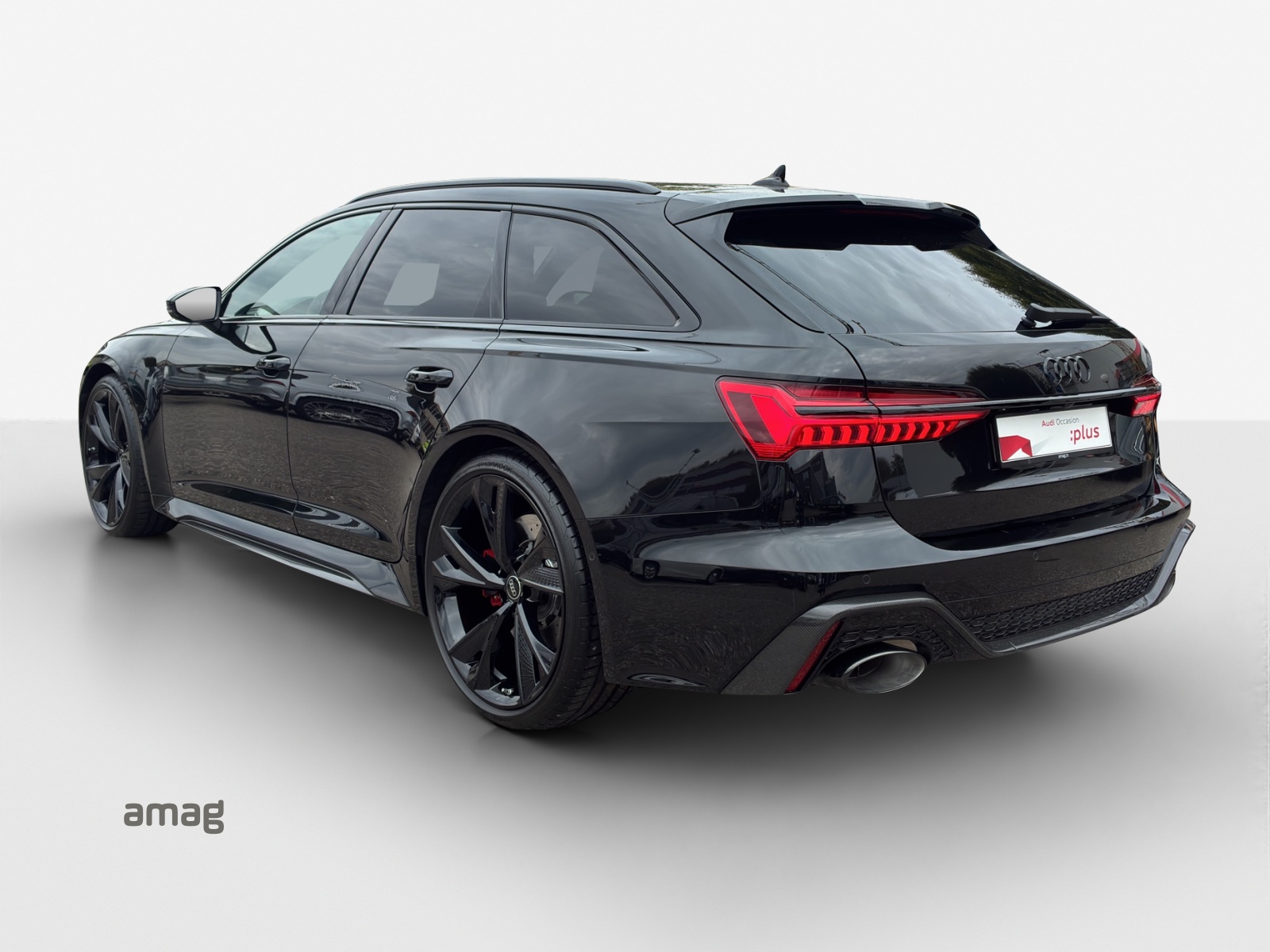 AUDI RS6 Avant 4.0 TFSI V8 Performance quattro-image-2