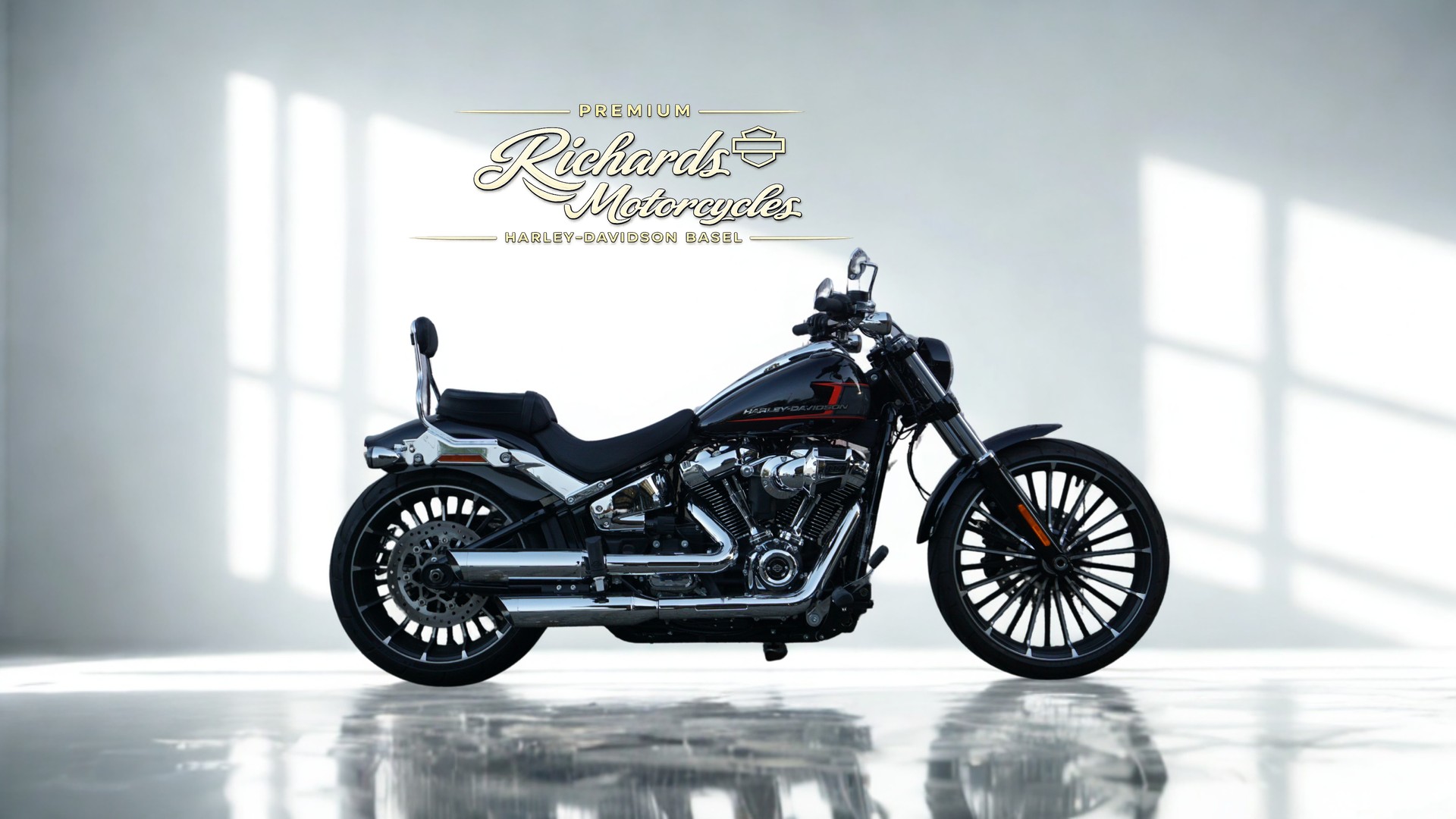 HARLEY-DAVIDSON FXBR Breakout 117-image-0