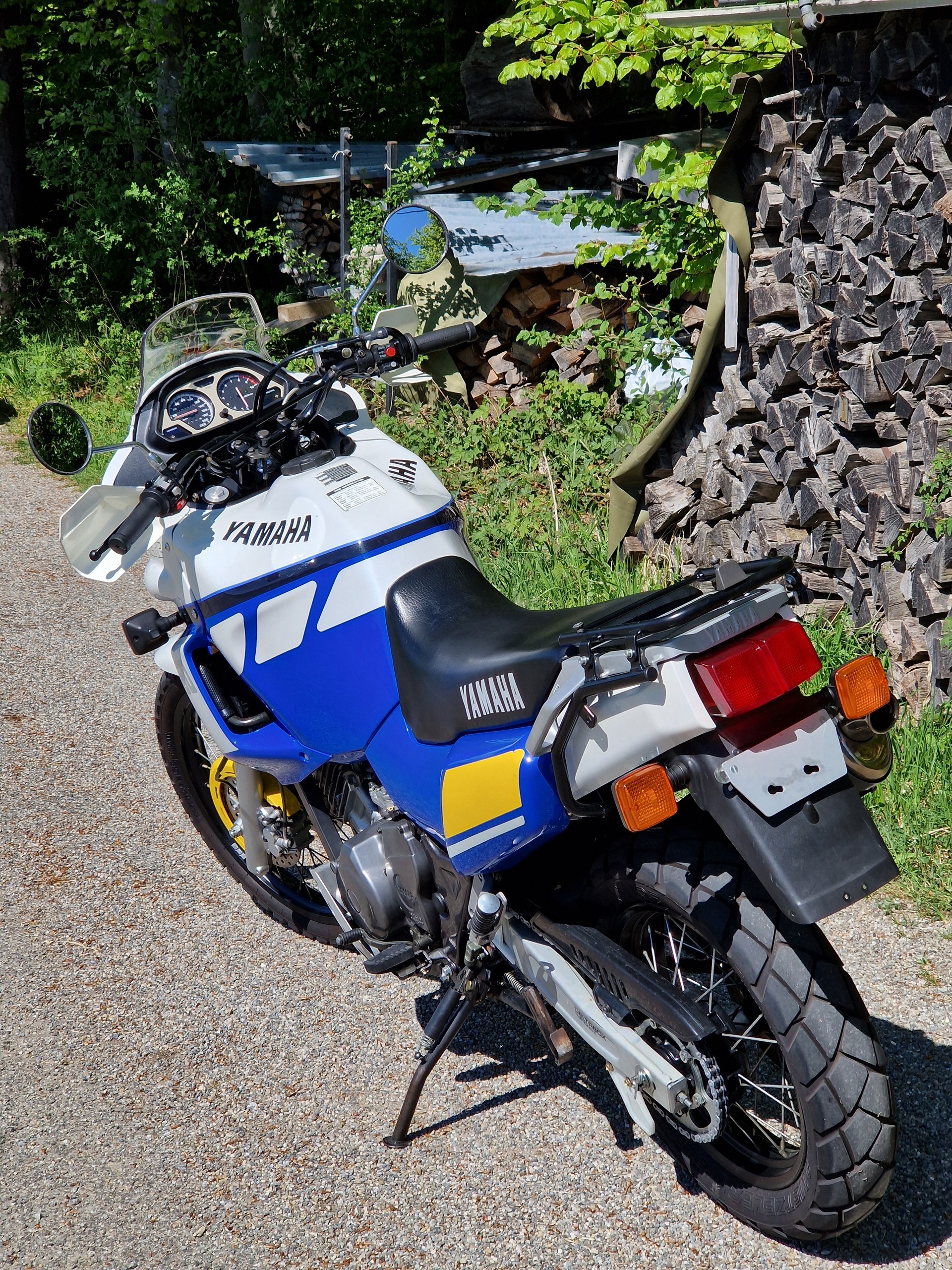 YAMAHA XTZ 750 Super Ténéré-image-3