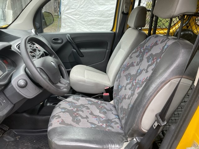 RENAULT Kangoo Medium TCe 115 Business A-image-4