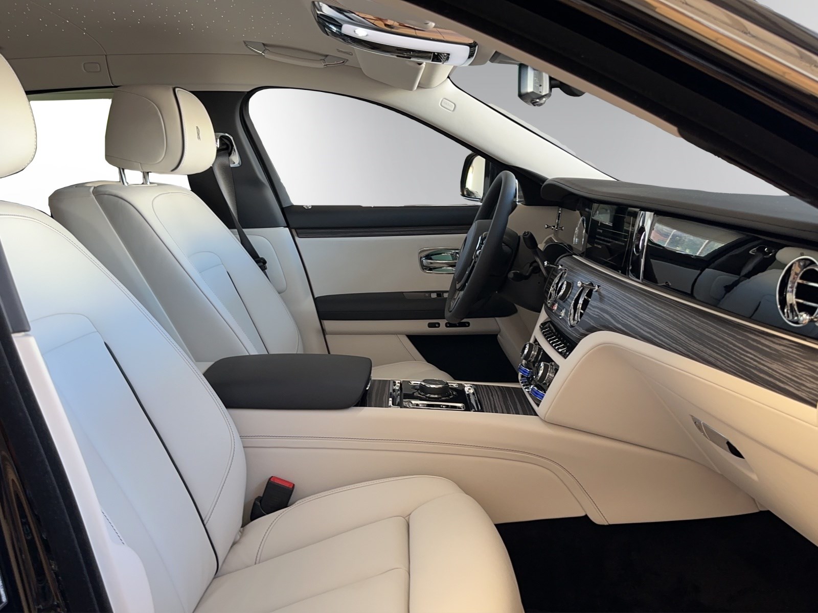 ROLLS-ROYCE Ghost II 6.75 V12-image-13