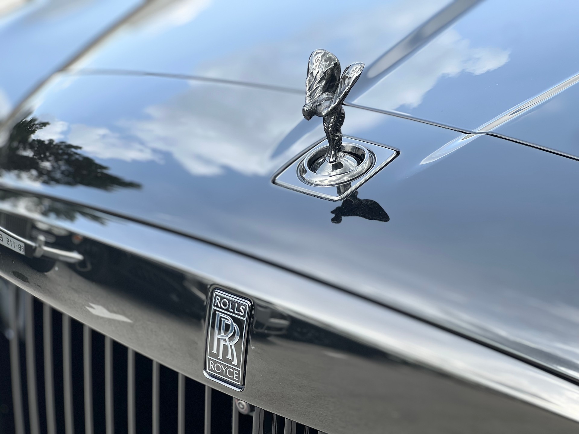 ROLLS-ROYCE Cullinan 6.7 V12 Black Badge-image-6