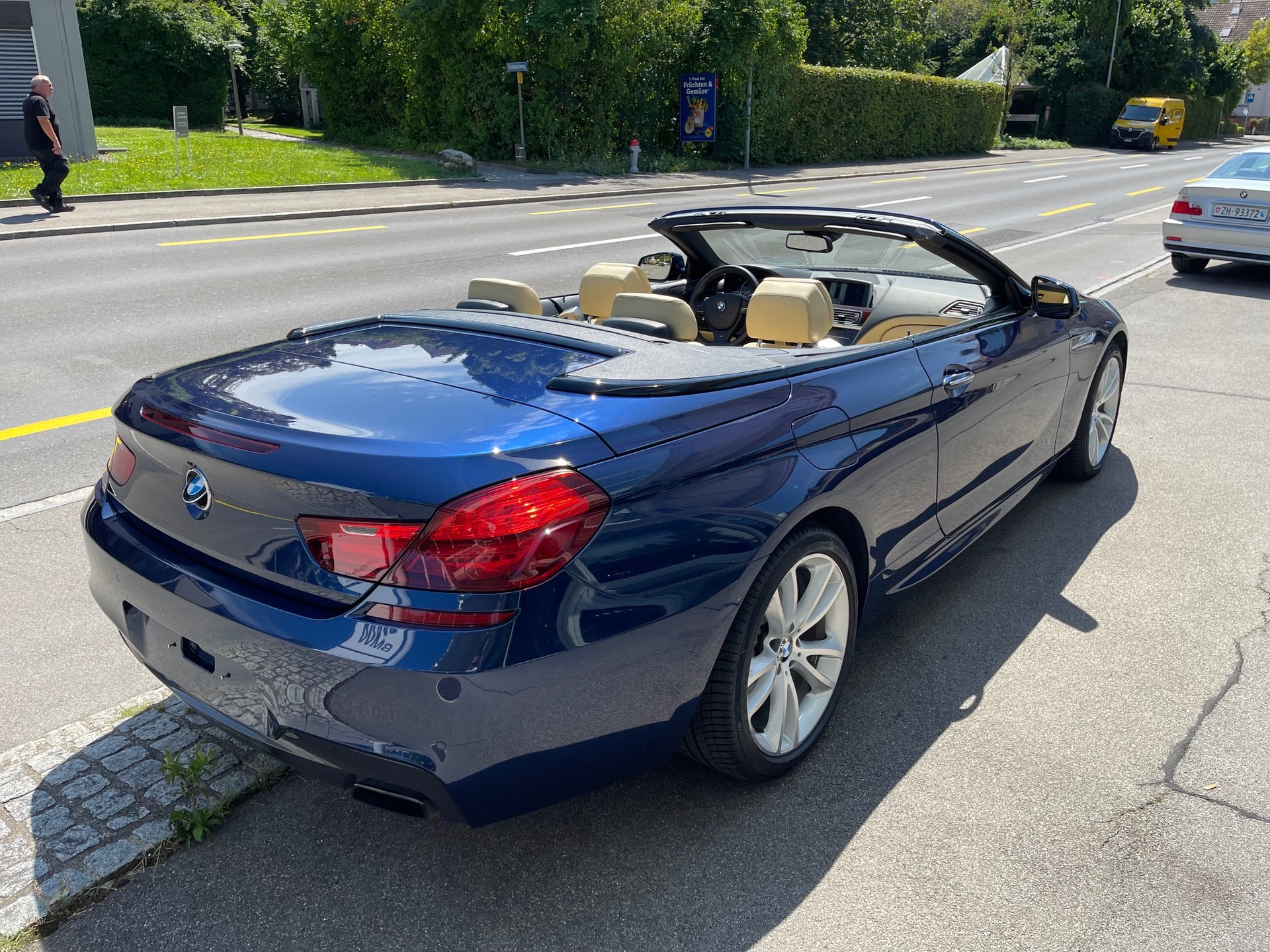 BMW 650i Cabrio xDrive-image-6
