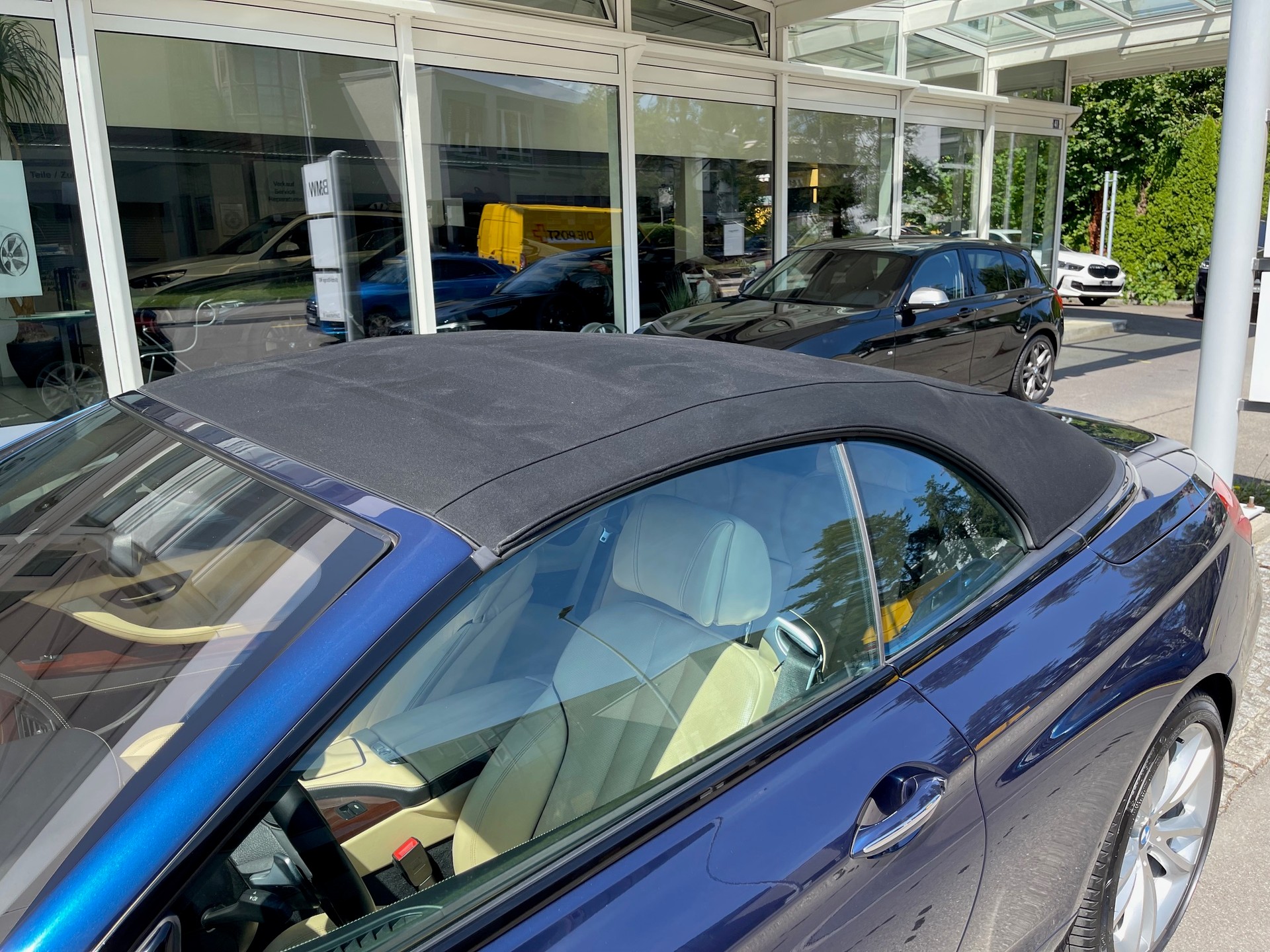 BMW 650i Cabrio xDrive-image-16