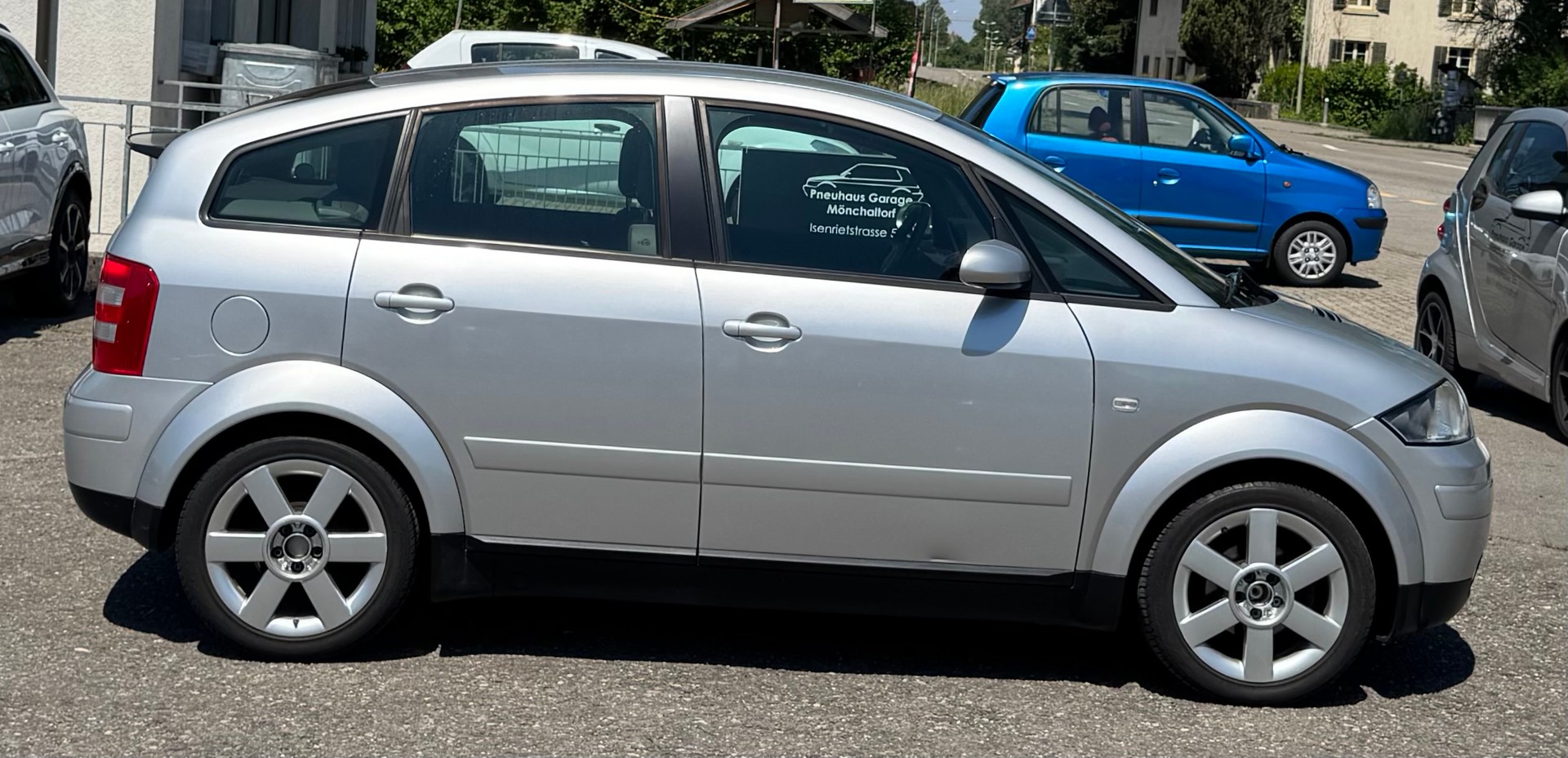 AUDI A2 1.4-image-8