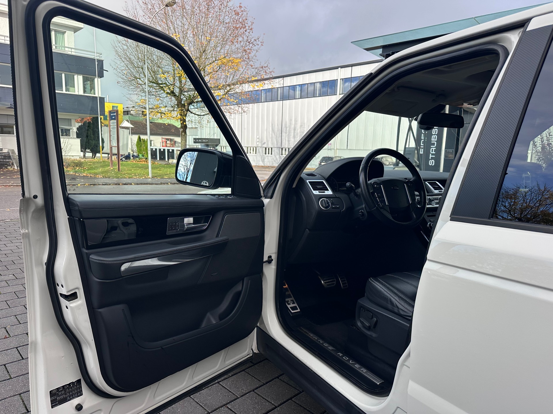 LAND ROVER Range Rover Sport 5.0 V8 SC Automatic-image-11
