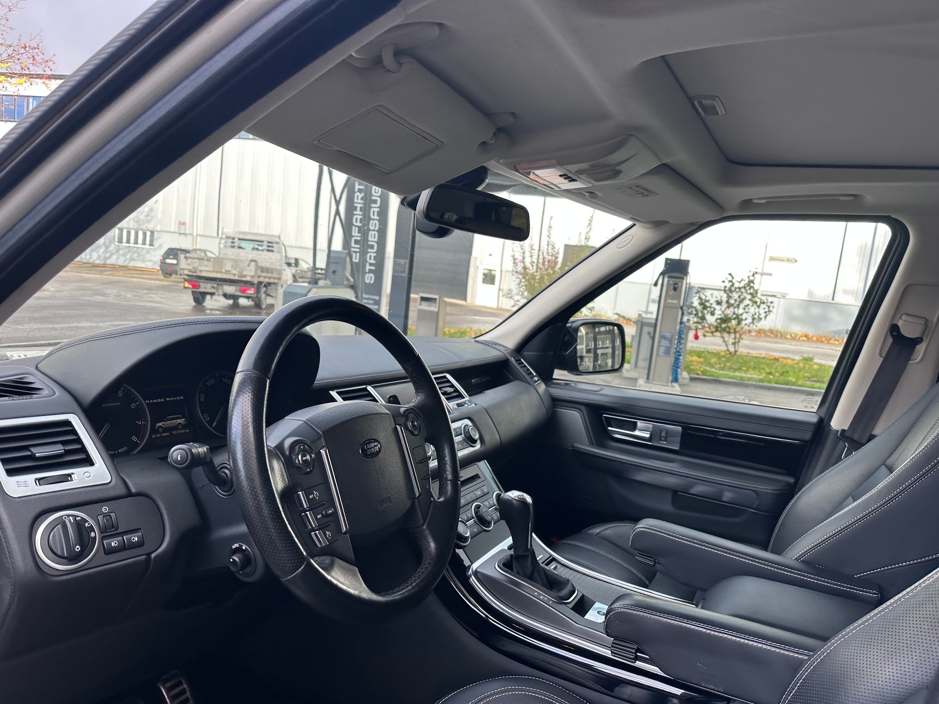LAND ROVER Range Rover Sport 5.0 V8 SC Automatic-image-12