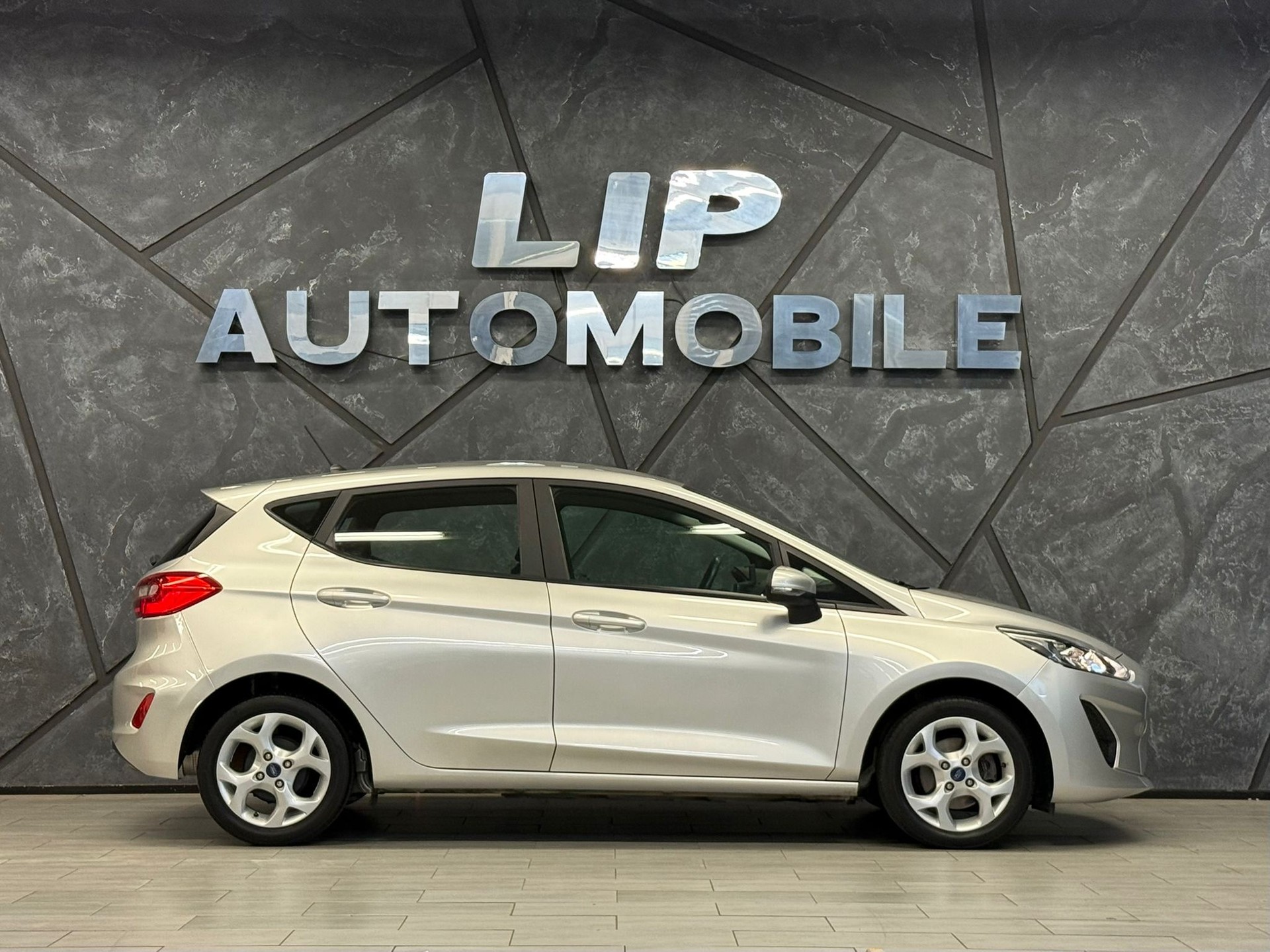 FORD Fiesta 1.0 SCTi Trend Automat-showroom-element-3