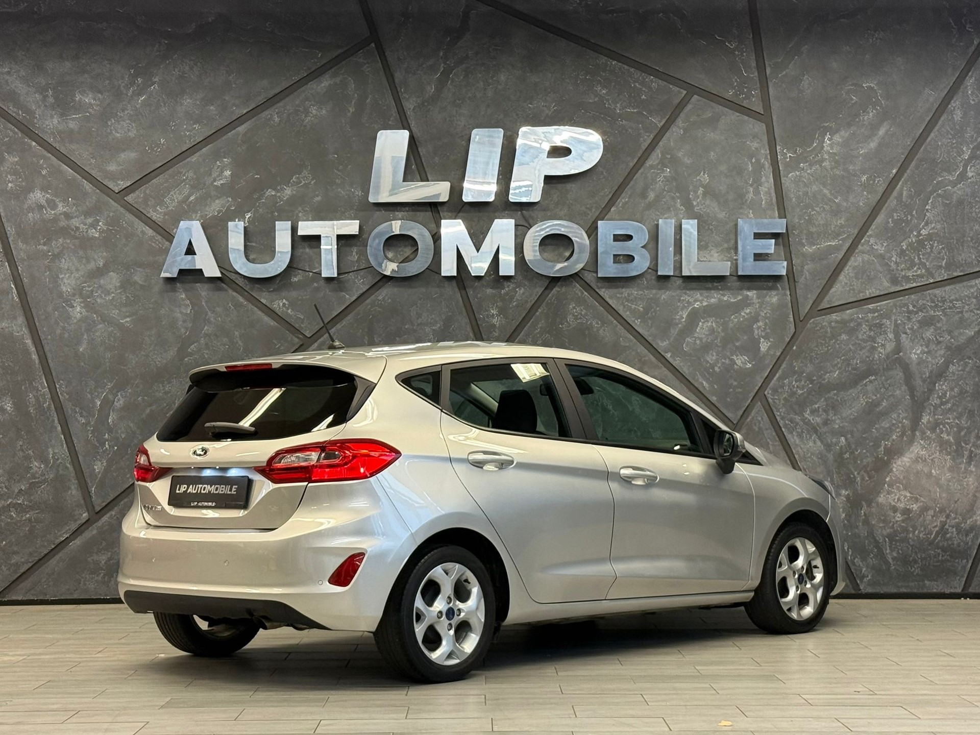 FORD Fiesta 1.0 SCTi Trend Automat-image-5