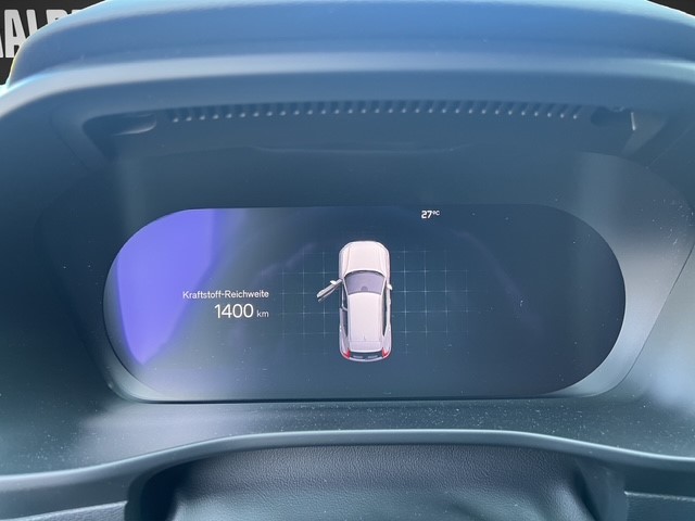 VOLVO XC40 2.0 B4 MH Plus Dark-image-16