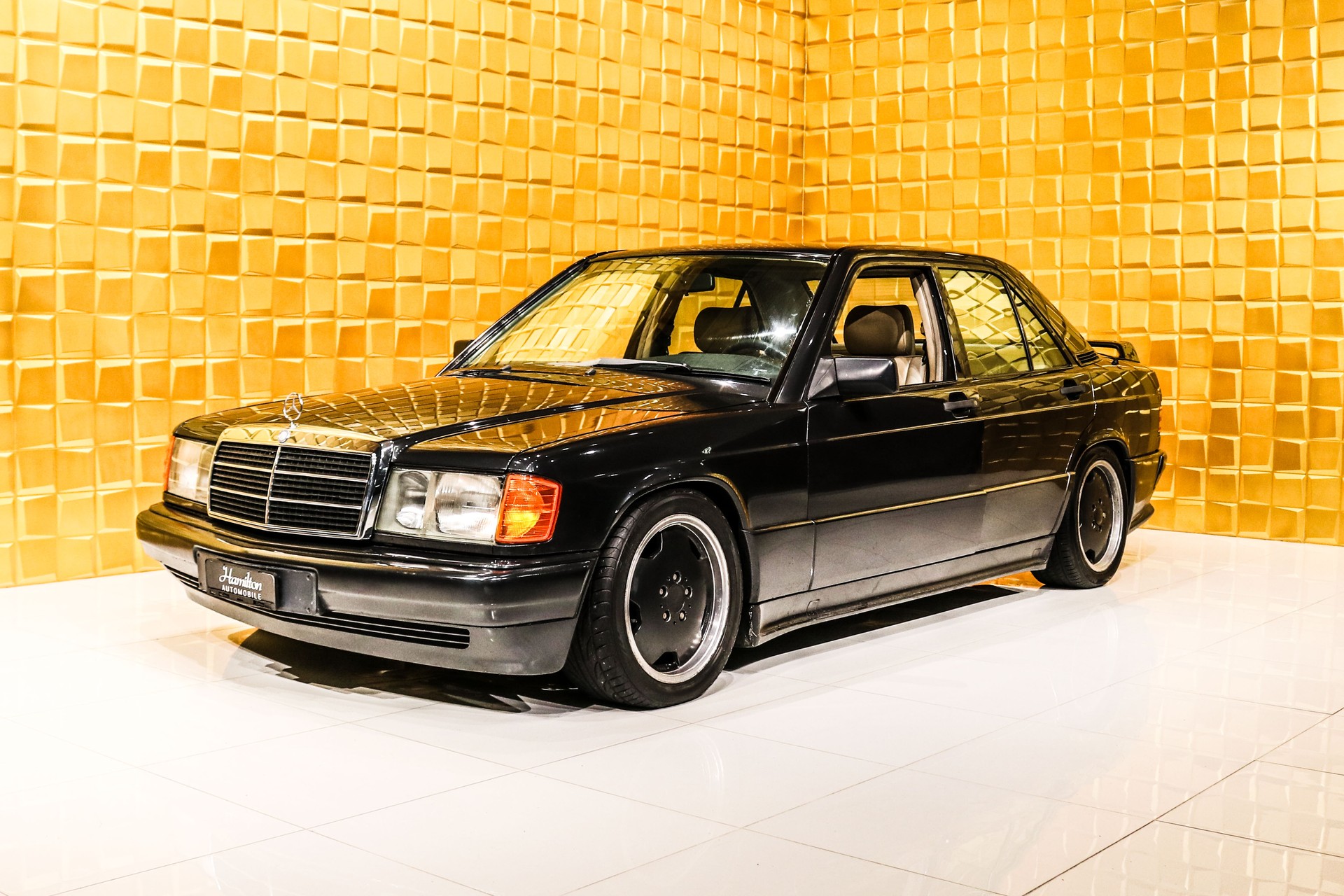 MERCEDES-BENZ 190 E 2.6-showroom-element-3