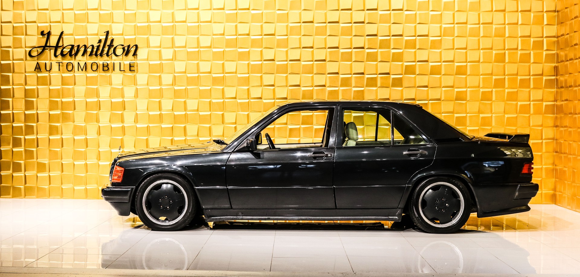 MERCEDES-BENZ 190 E 2.6-image-4