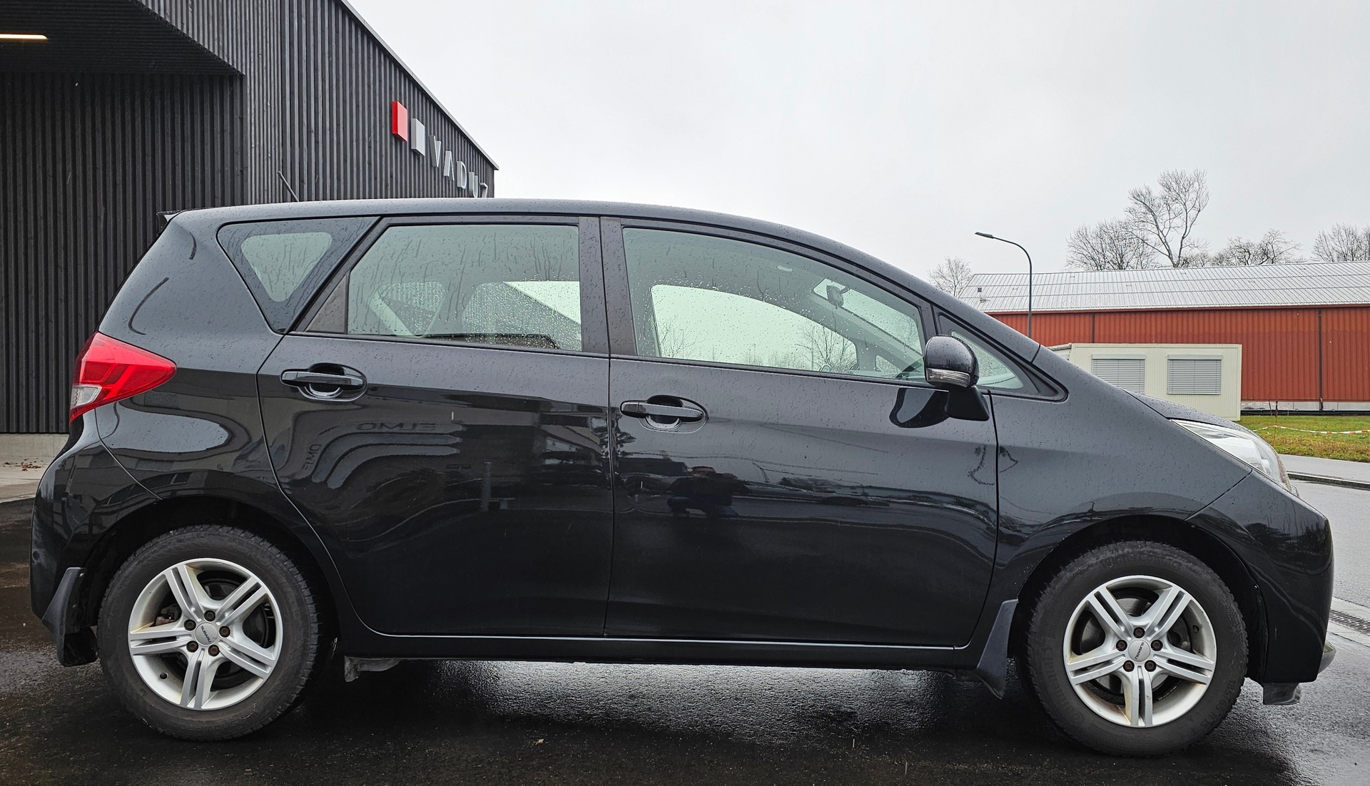 SUBARU Trezia 1.4D Swiss Automatic-image-4