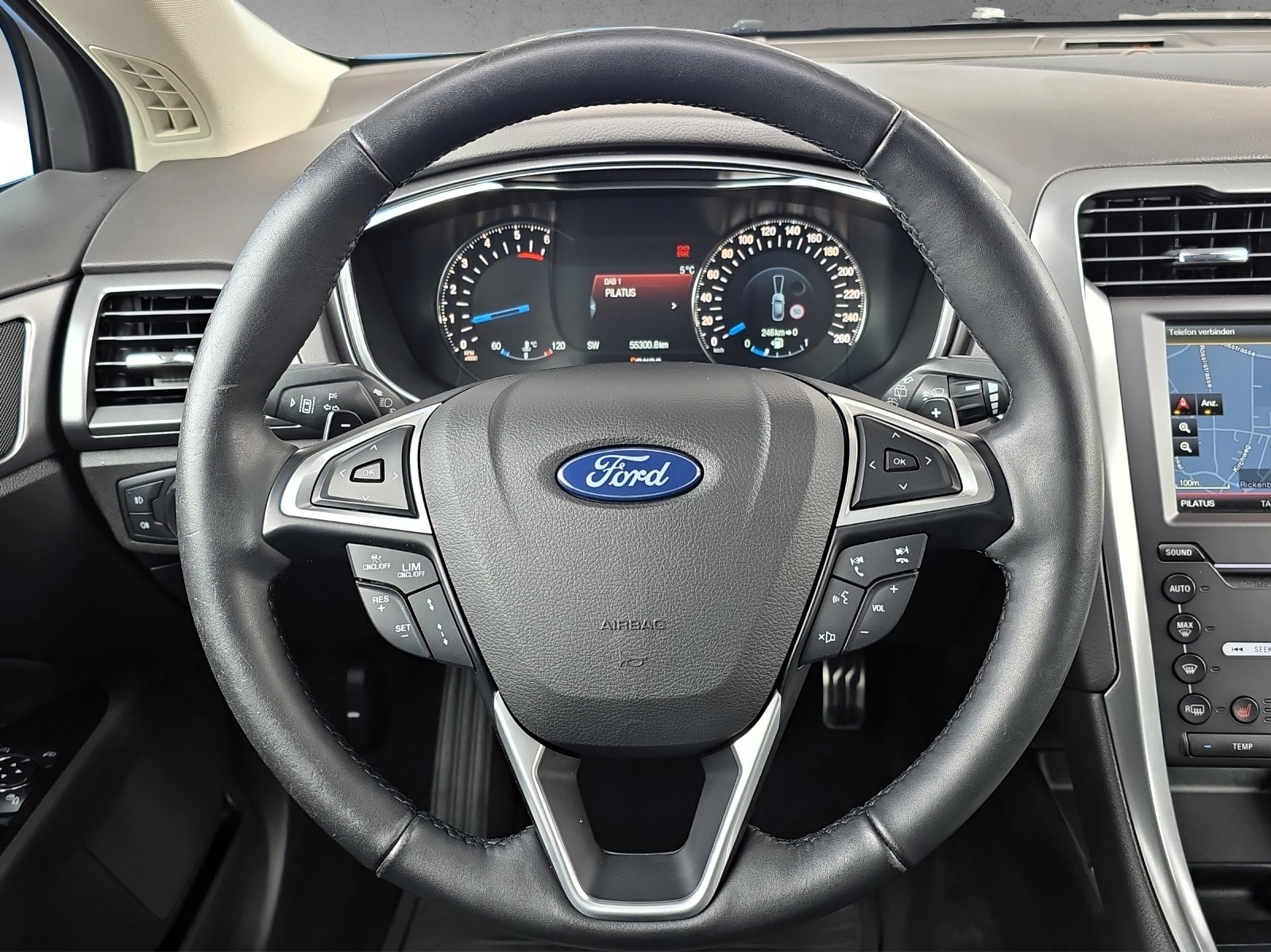 FORD Mondeo 2.0 TDCi ST-Line AWD PowerShift mit AHK-image-10