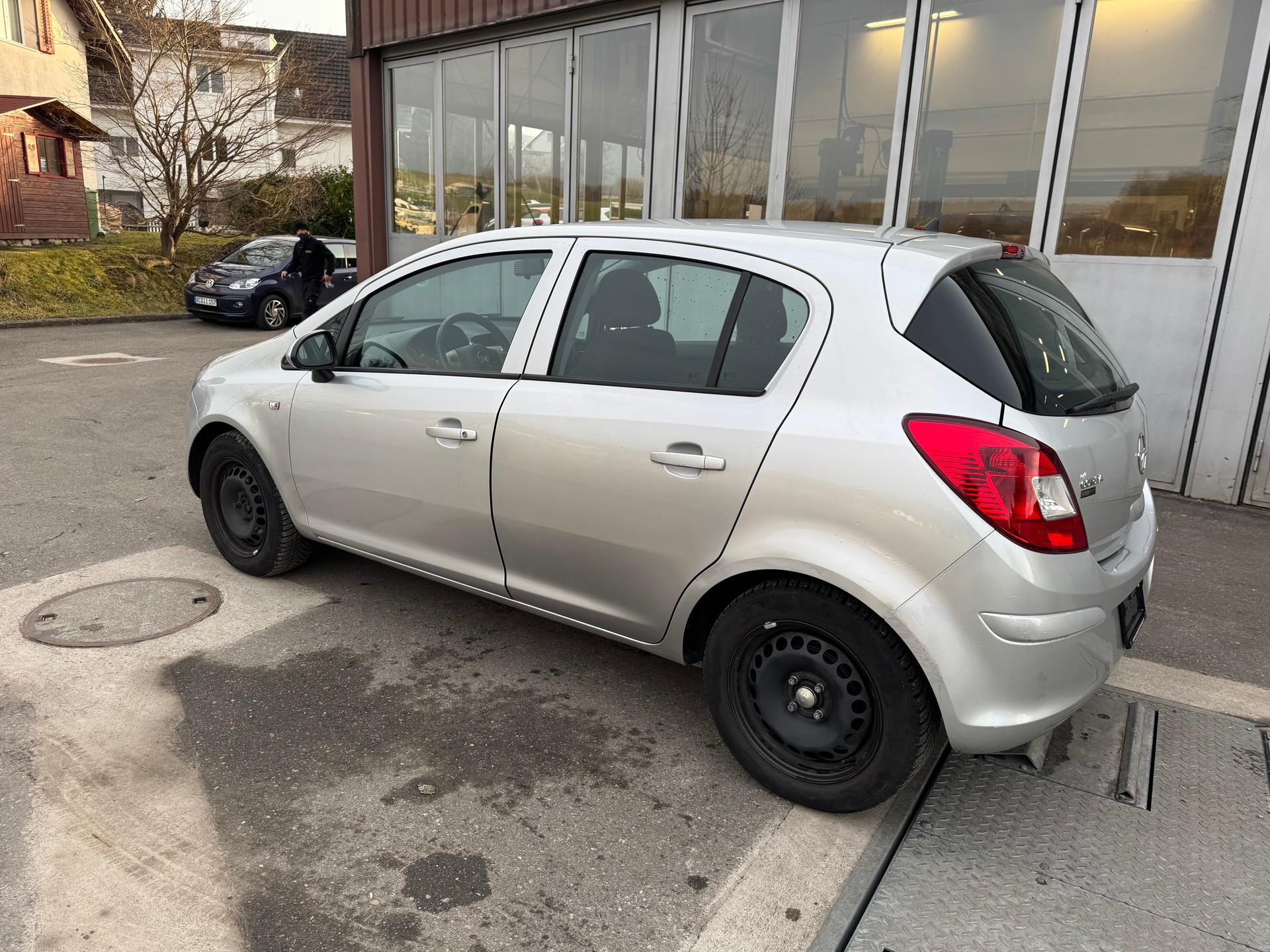 OPEL Corsa 1.4 TP Enjoy-image-7