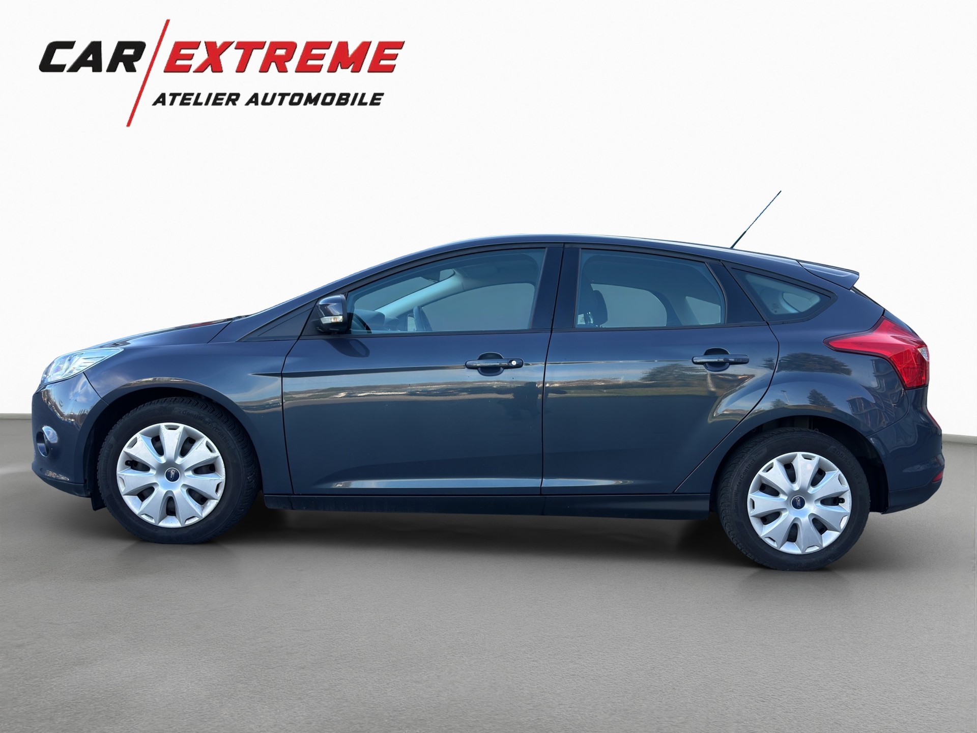 FORD Focus 1.6i VCT Winner PowerShift-showroom-element-2